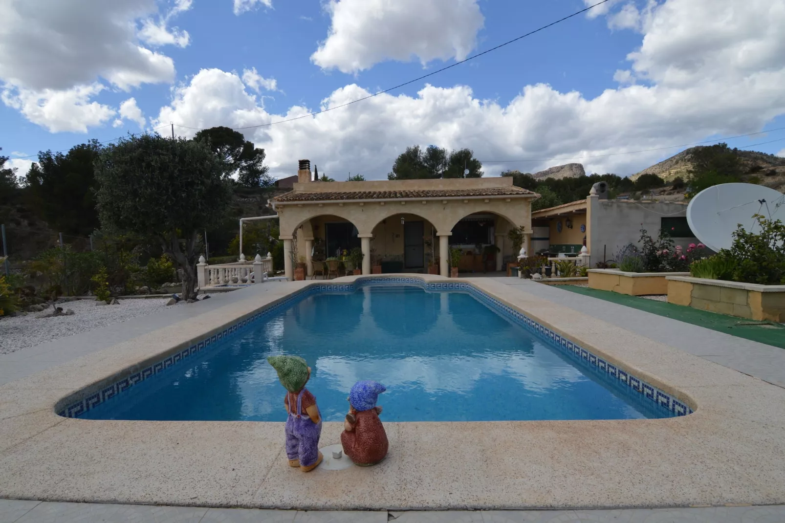 Casa Nido Cálido-Buitenkant zomer