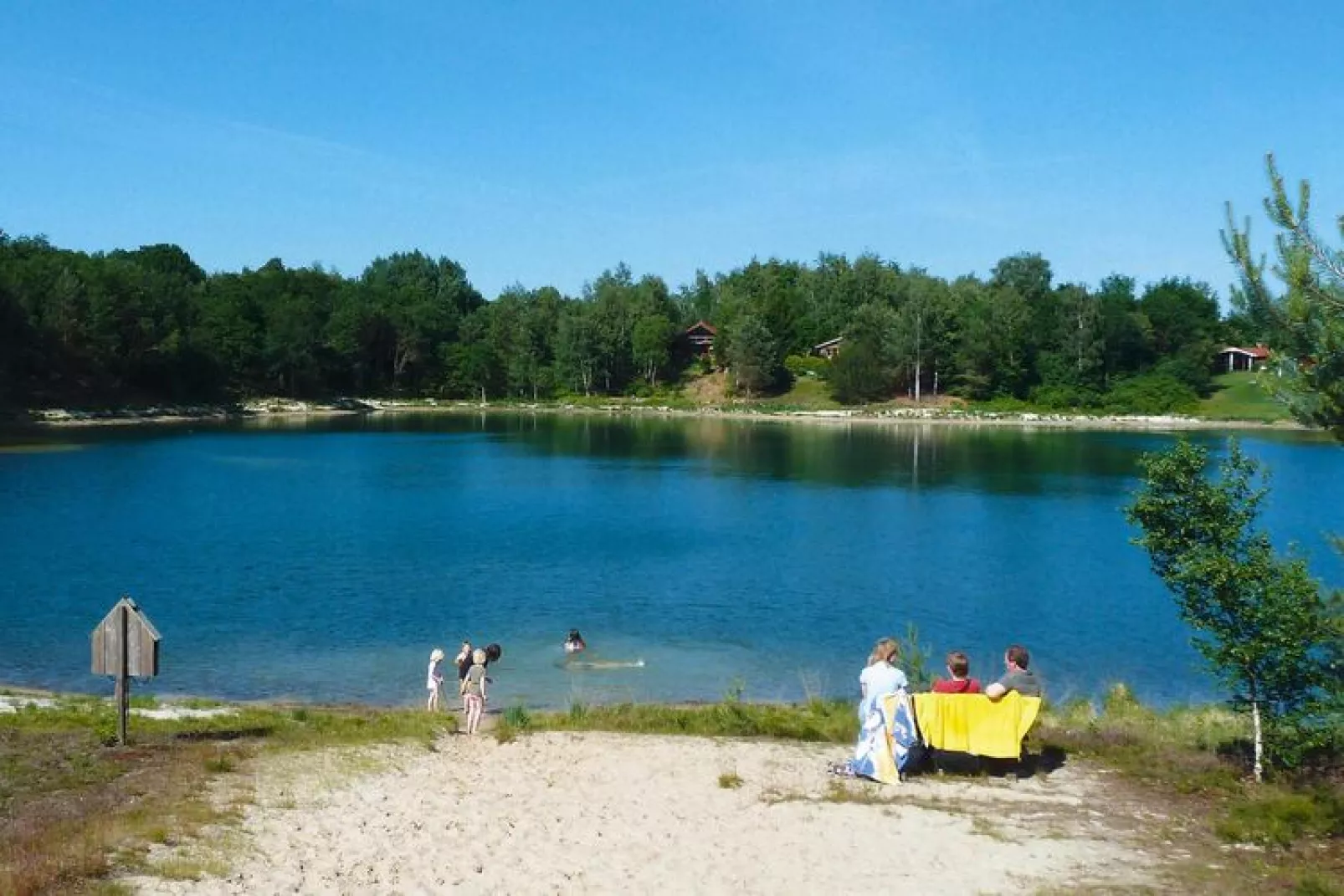 Ferienhaus Wiefelstede-Lehe-Waterzicht