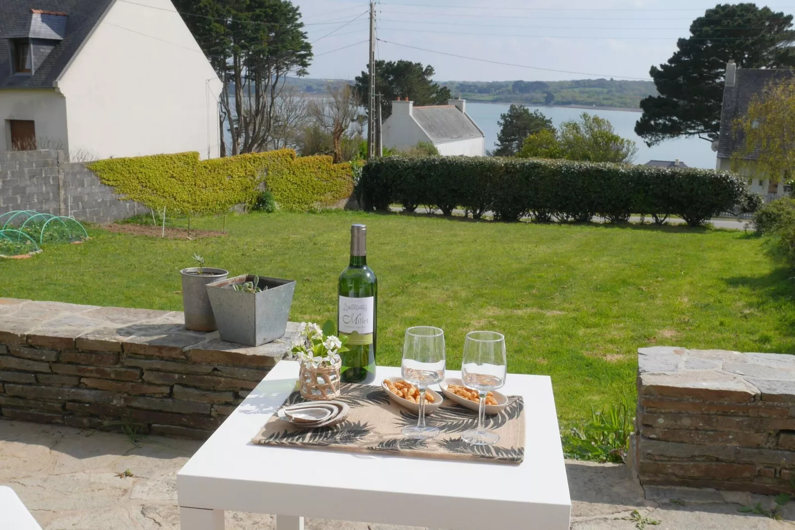 Ferienhaus mit Meerblick Roscanvel-Tuinen zomer