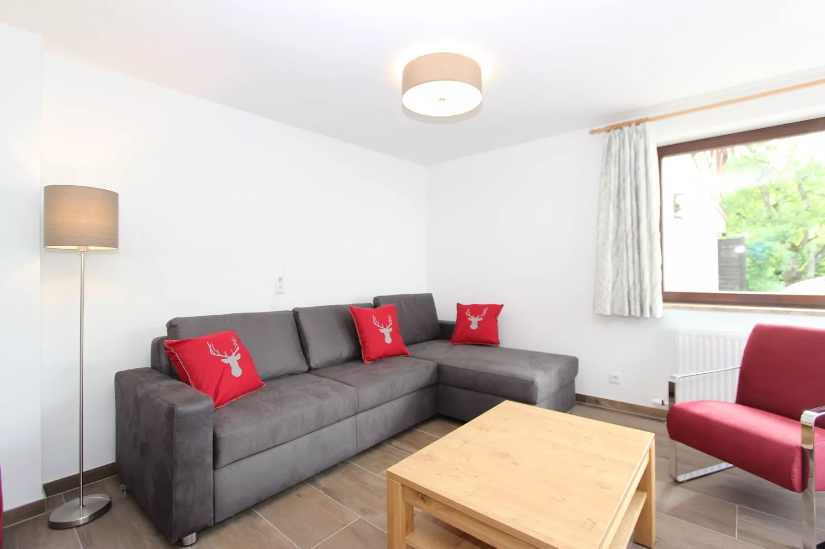 Apartment Wald 1 Fieberbrunn-Woonkamer
