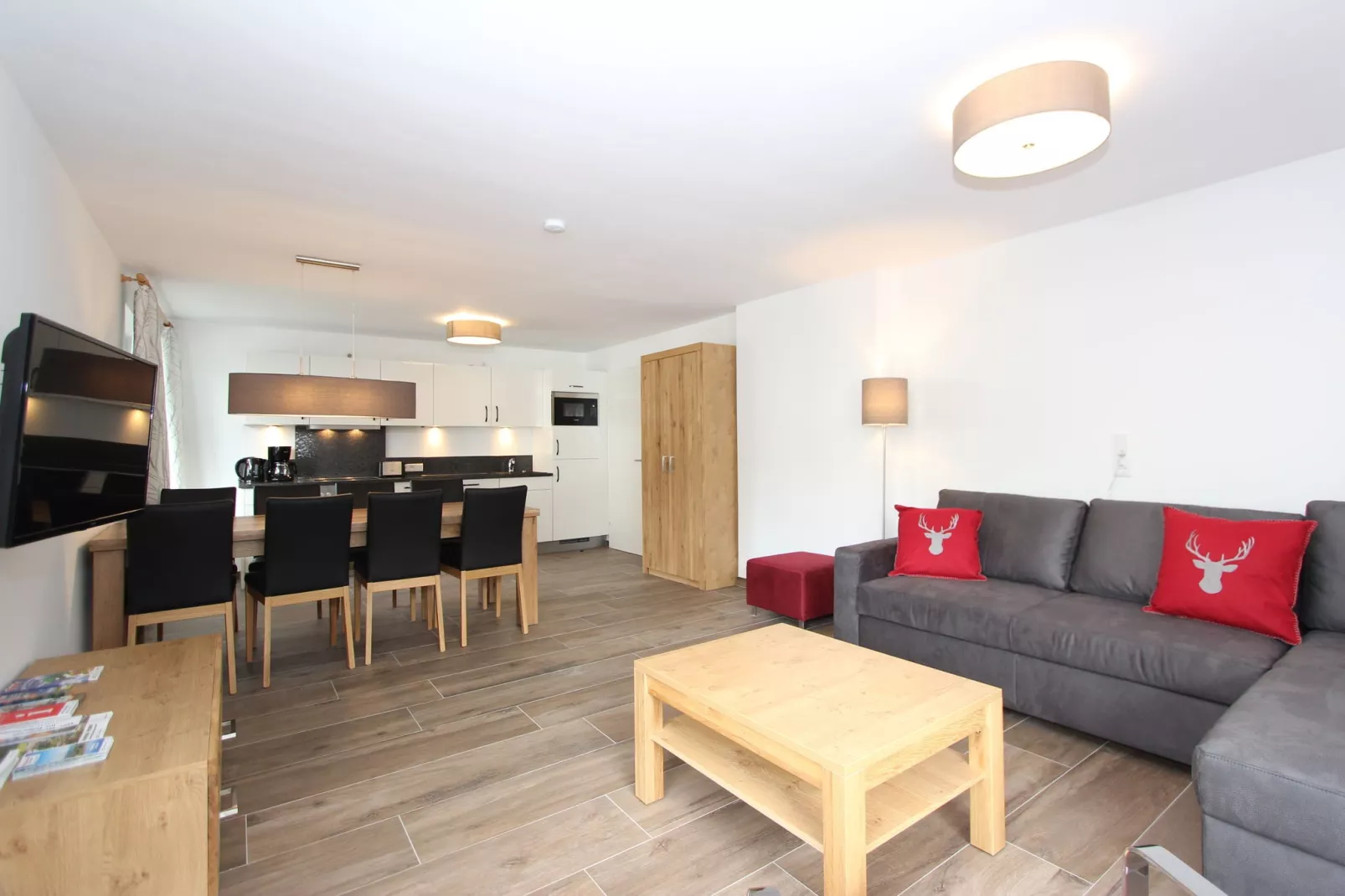 Apartment Wald 1 Fieberbrunn-Woonkamer