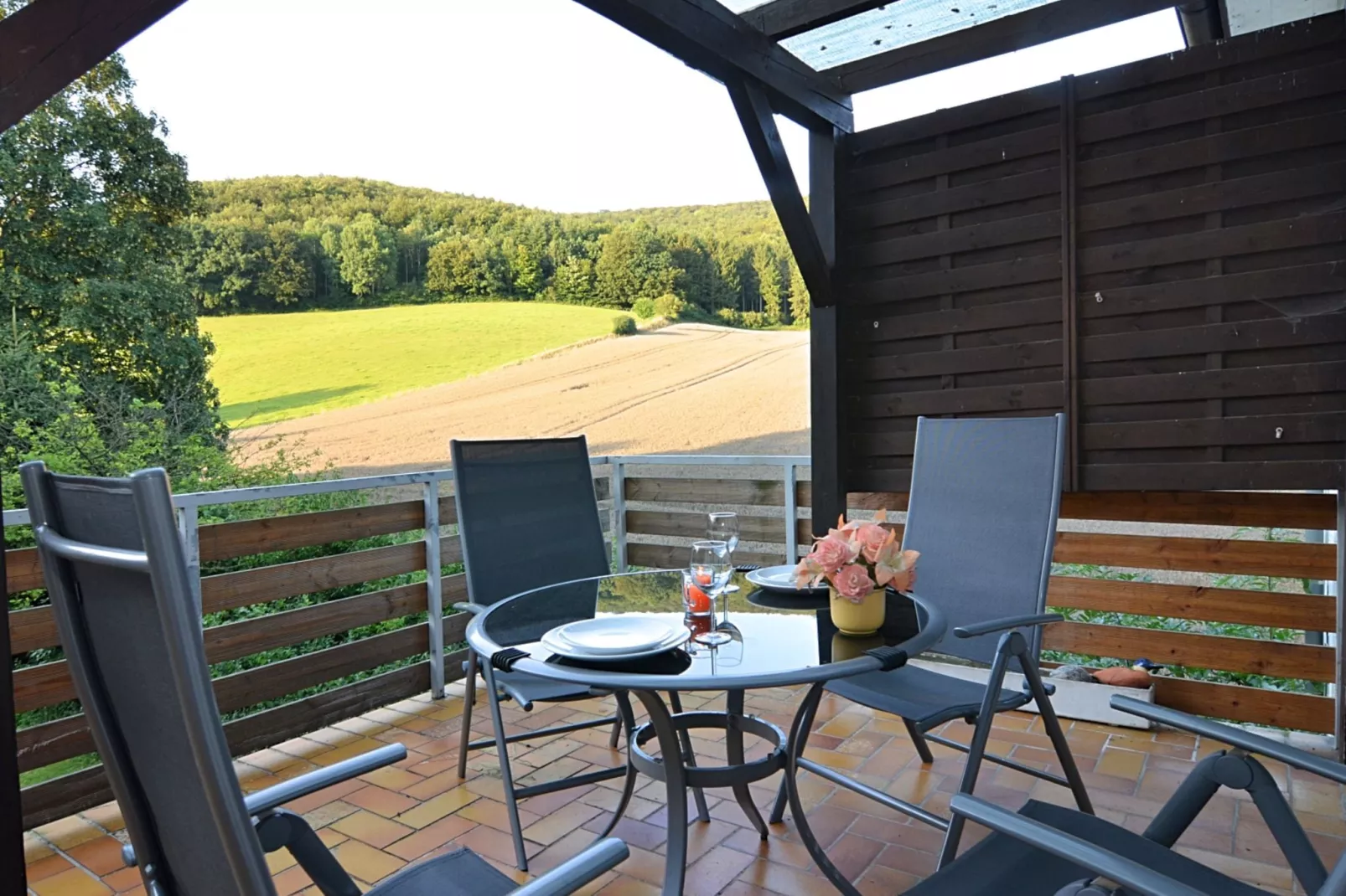 Im Weserbergland-Uitzicht zomer