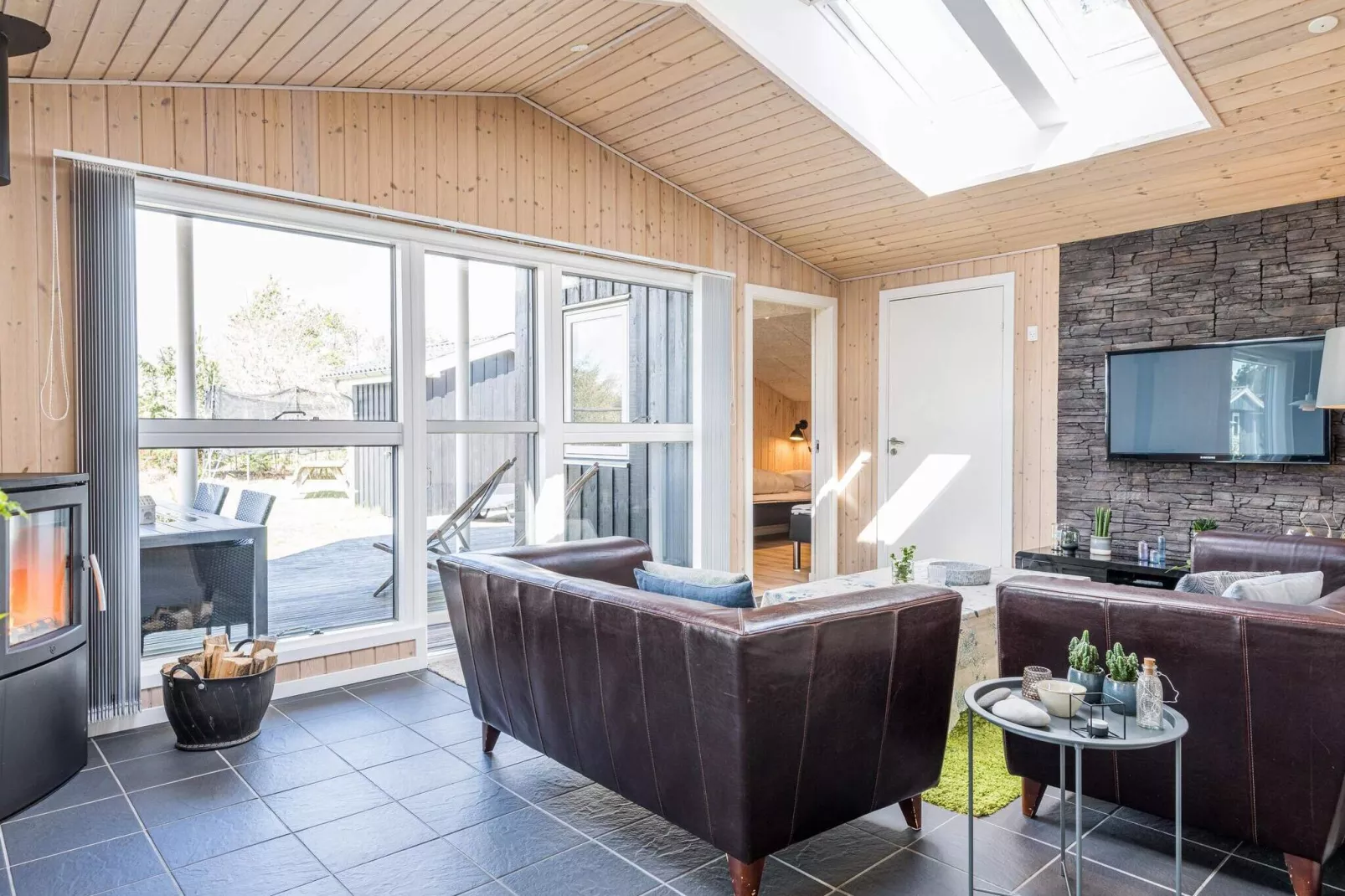 4 persoons vakantie huis op een vakantie park in Henne-Binnen