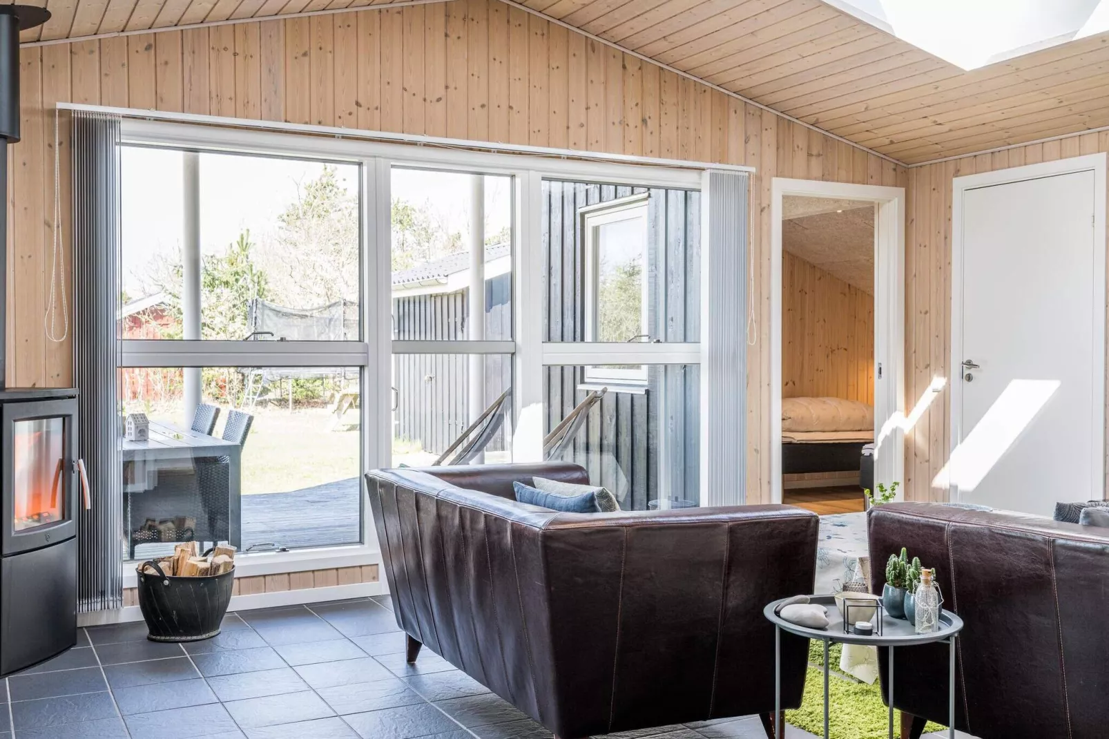 4 persoons vakantie huis op een vakantie park in Henne-Binnen