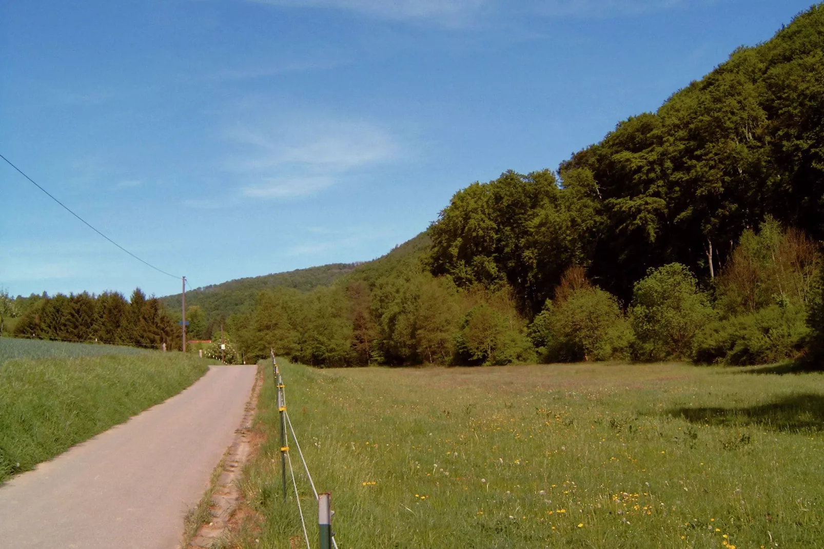 Im Weserbergland-Gebieden zomer 5km