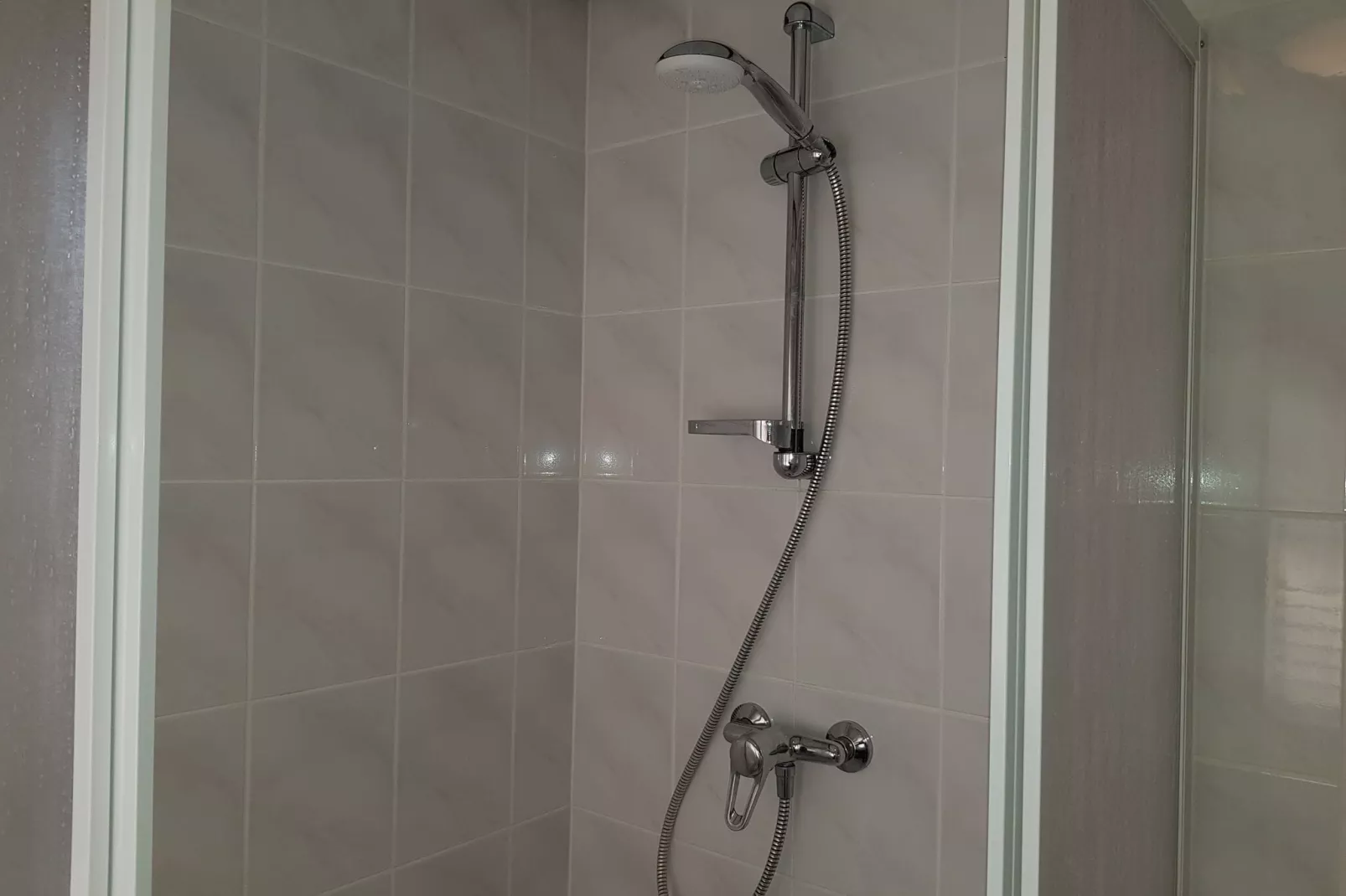 Dassenburcht-Badkamer