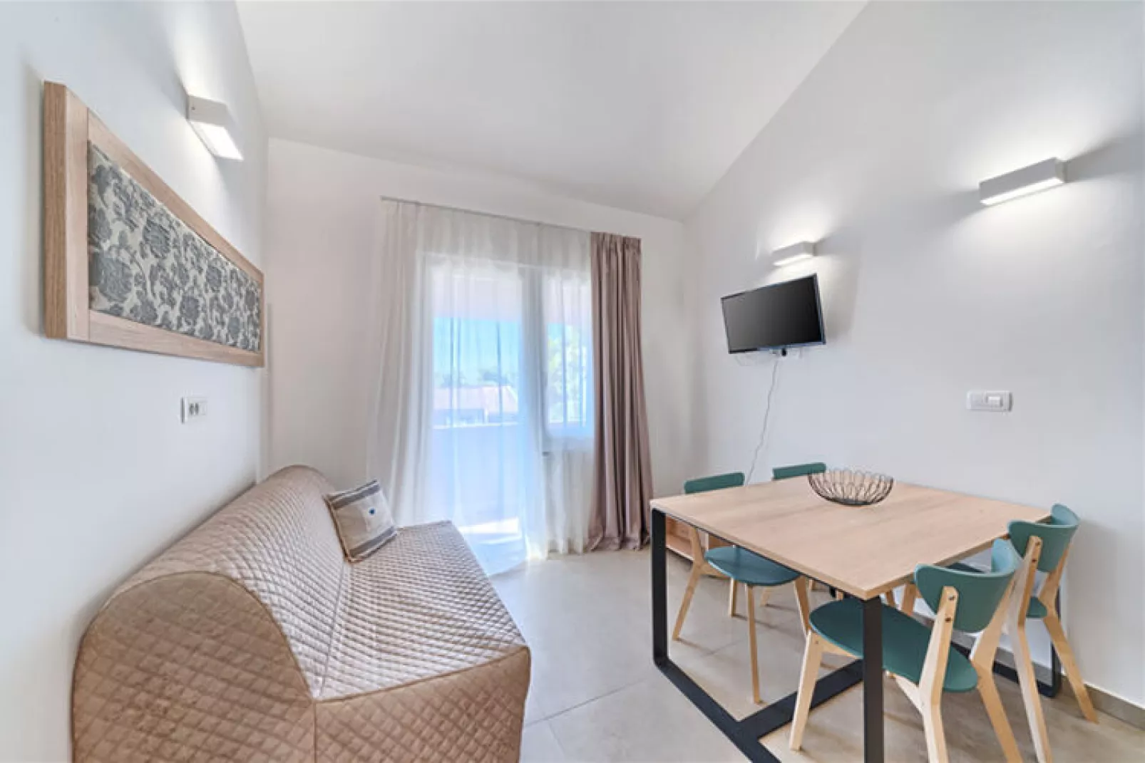 Apartments Medena Trogir - Seget Donji - A2plus2 Superior seaside-Woonkamer