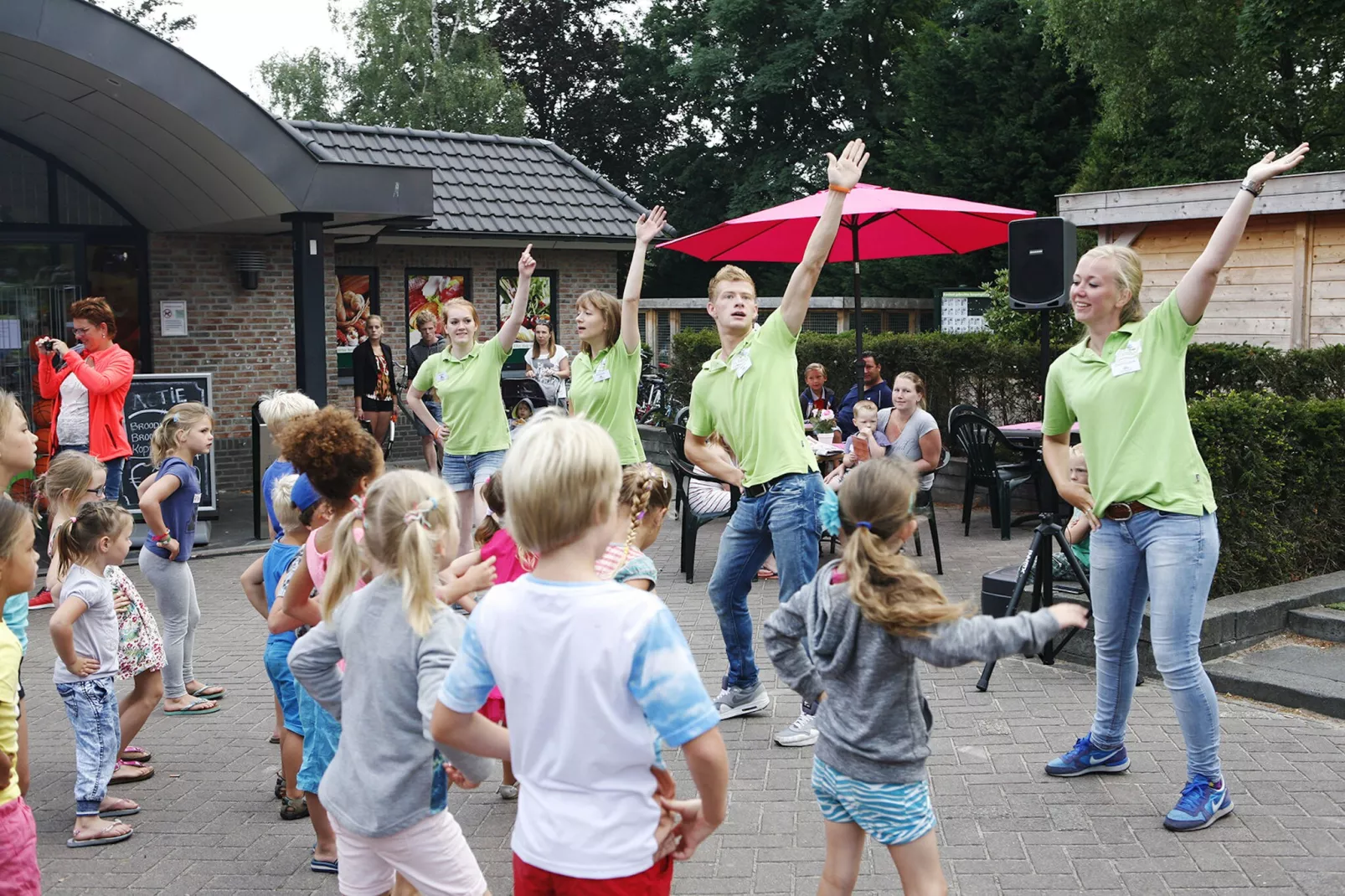 Recreatiepark de Boshoek 1-Parkfaciliteiten