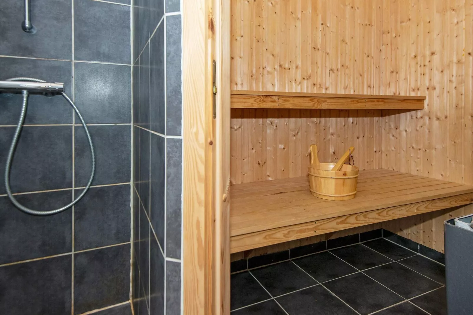 10 persoons vakantie huis in Glesborg-Sauna