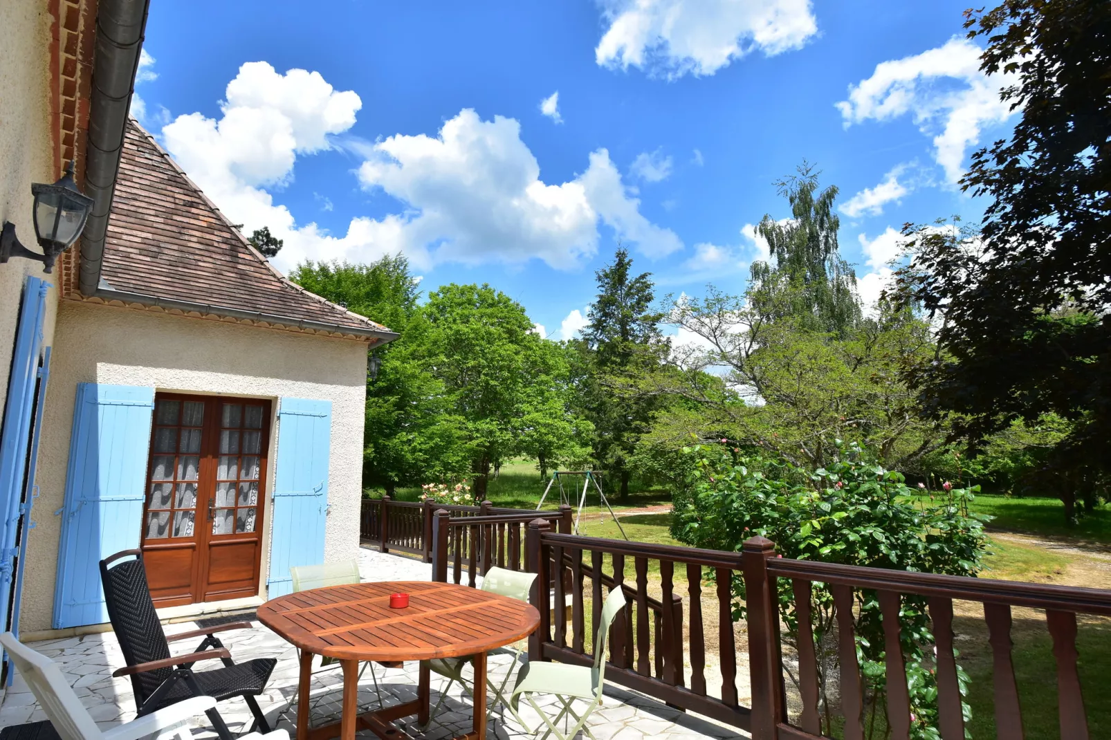 Maison de vacances Villefranche du Périgord Labardamier-Terrasbalkon