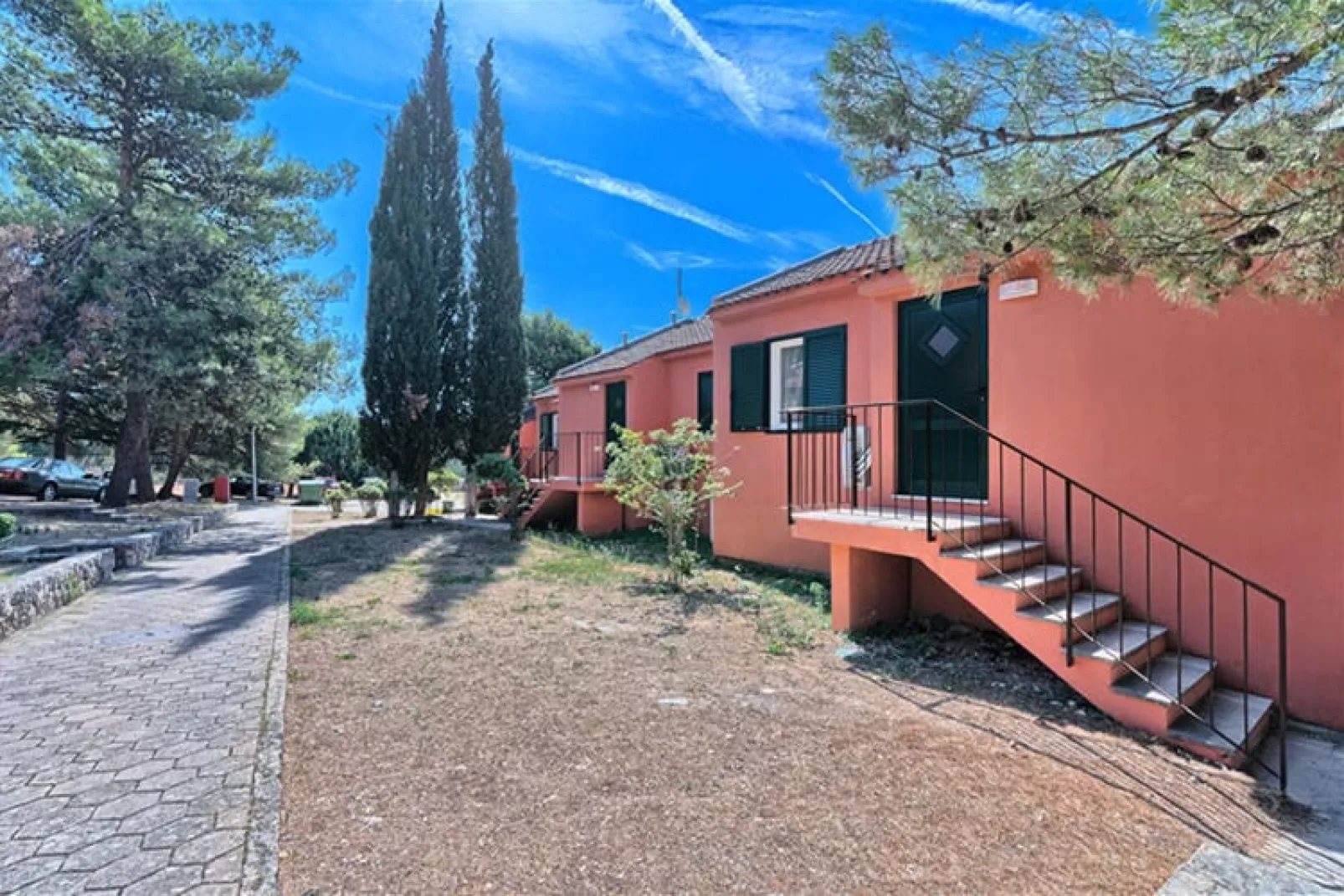Apartments Medena Trogir - Seget Donji - B 4plus1 Superior Seaside-Buitenkant zomer