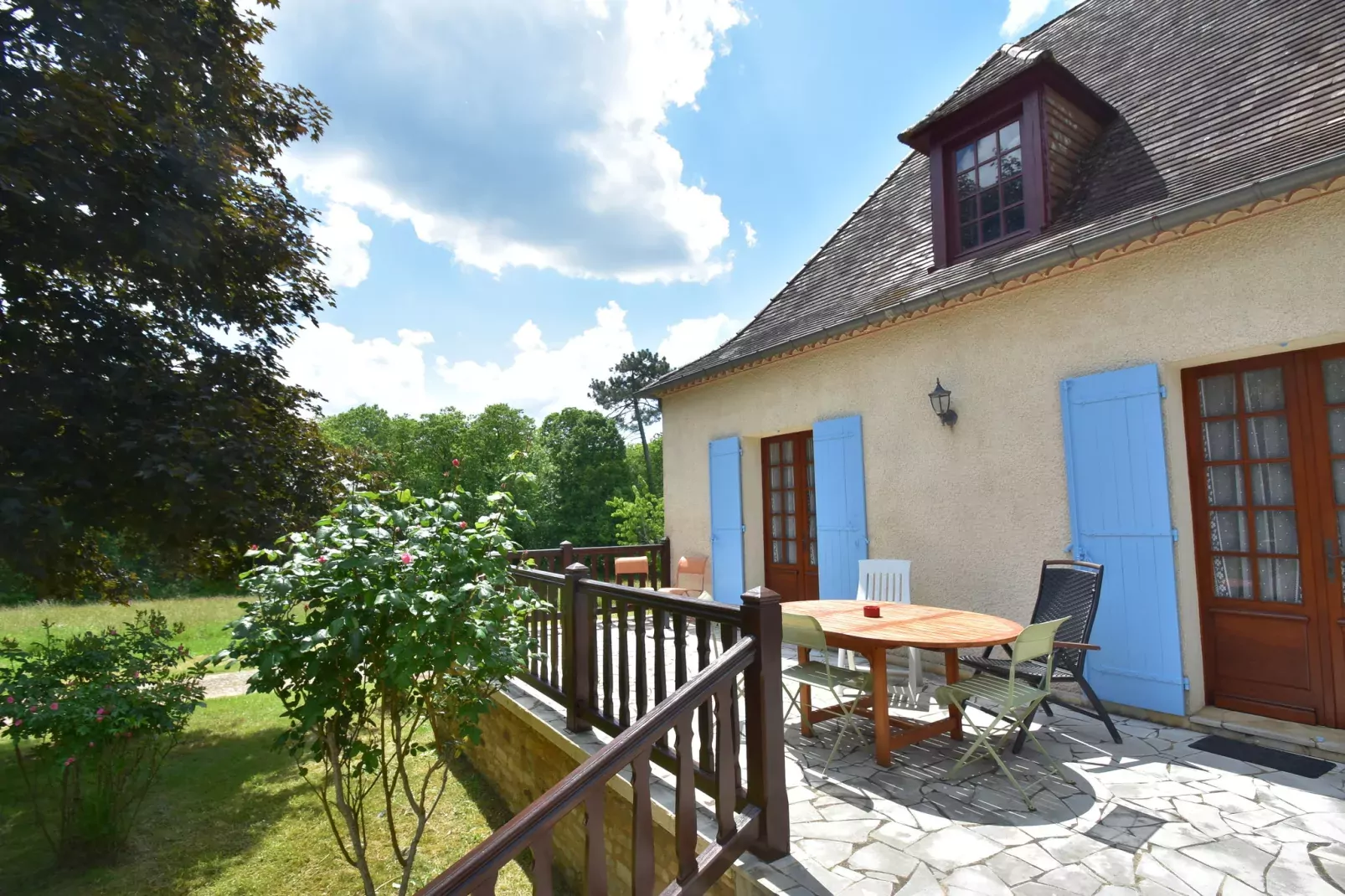 Maison de vacances Villefranche du Périgord Labardamier-Terrasbalkon