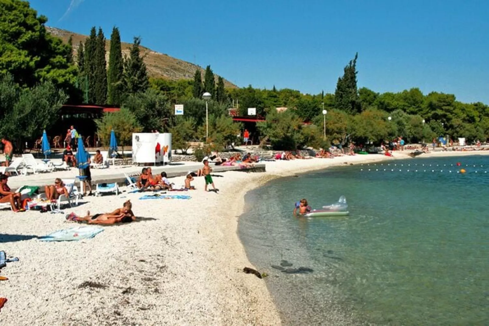 Apartments Medena Trogir - Seget Donji - B 4plus1 Superior Seaside-Waterzicht