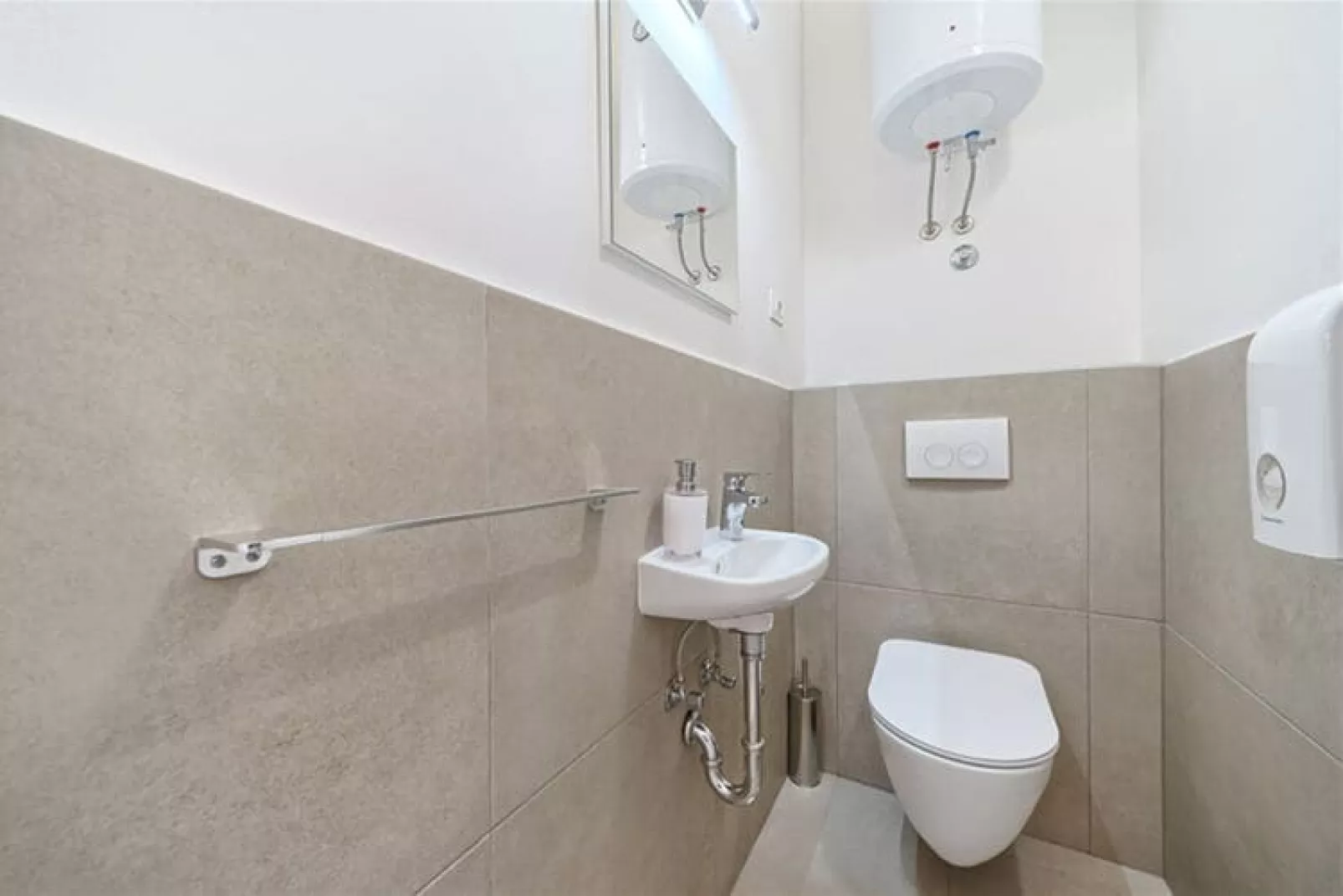 Apartments Medena Trogir - Seget Donji - B 4plus1 Superior Seaside-Badkamer