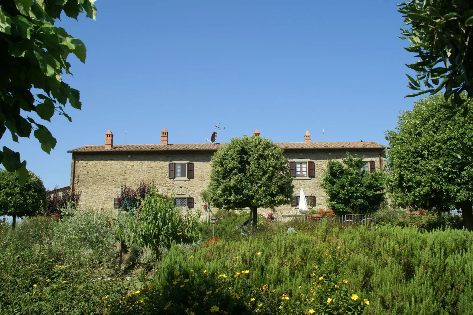 Fattoria Terontola-Buitenkant zomer