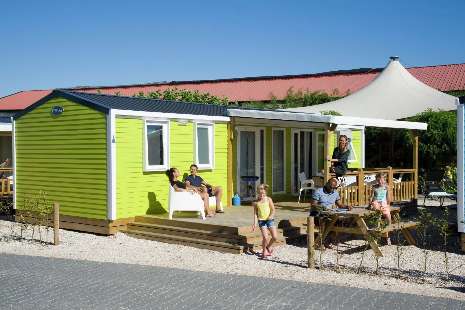 Vakantiepark Eiland van Maurik 3-Buitenkant zomer