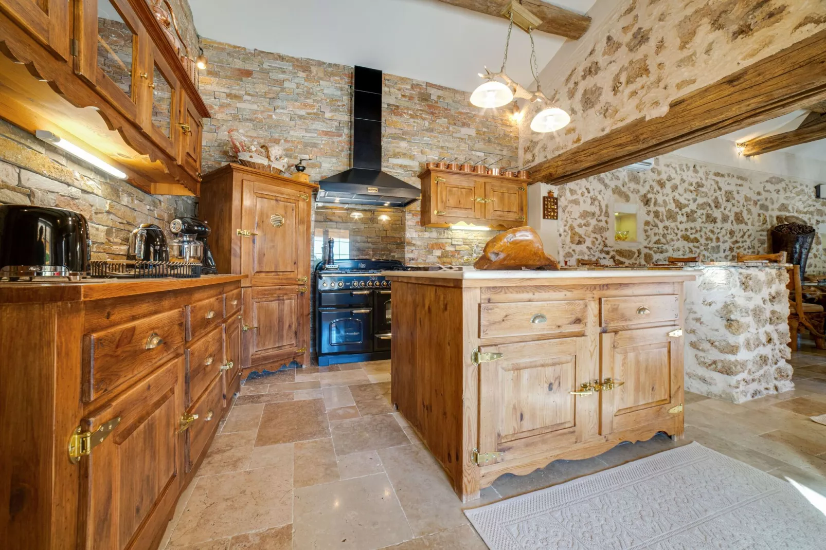 Villa Les Arcs sur Argens-Keuken