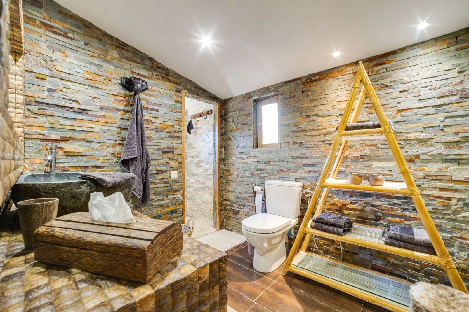 Villa Les Arcs sur Argens-Badkamer