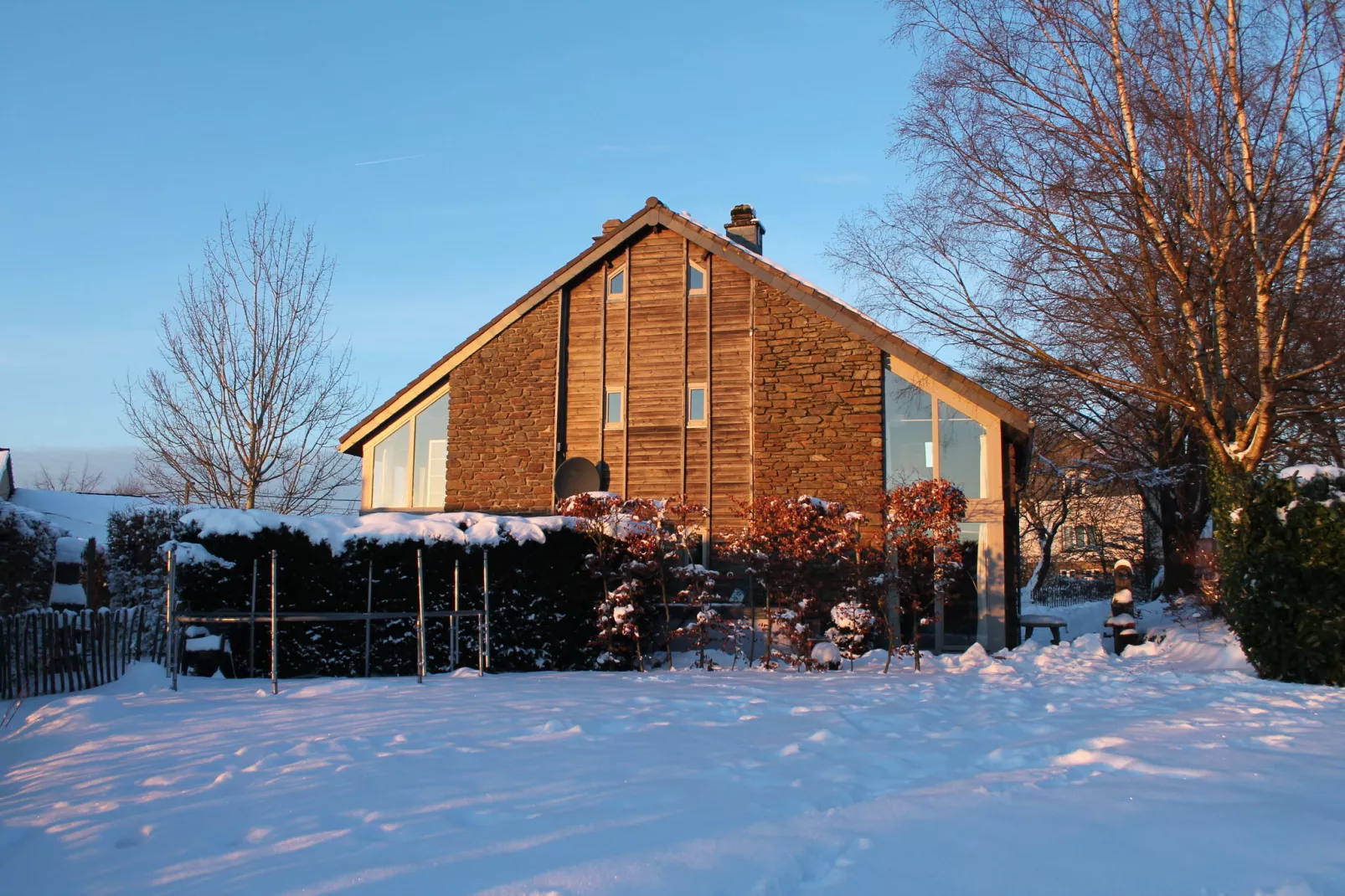 Le Goût du Bonheur-Exterieur winter