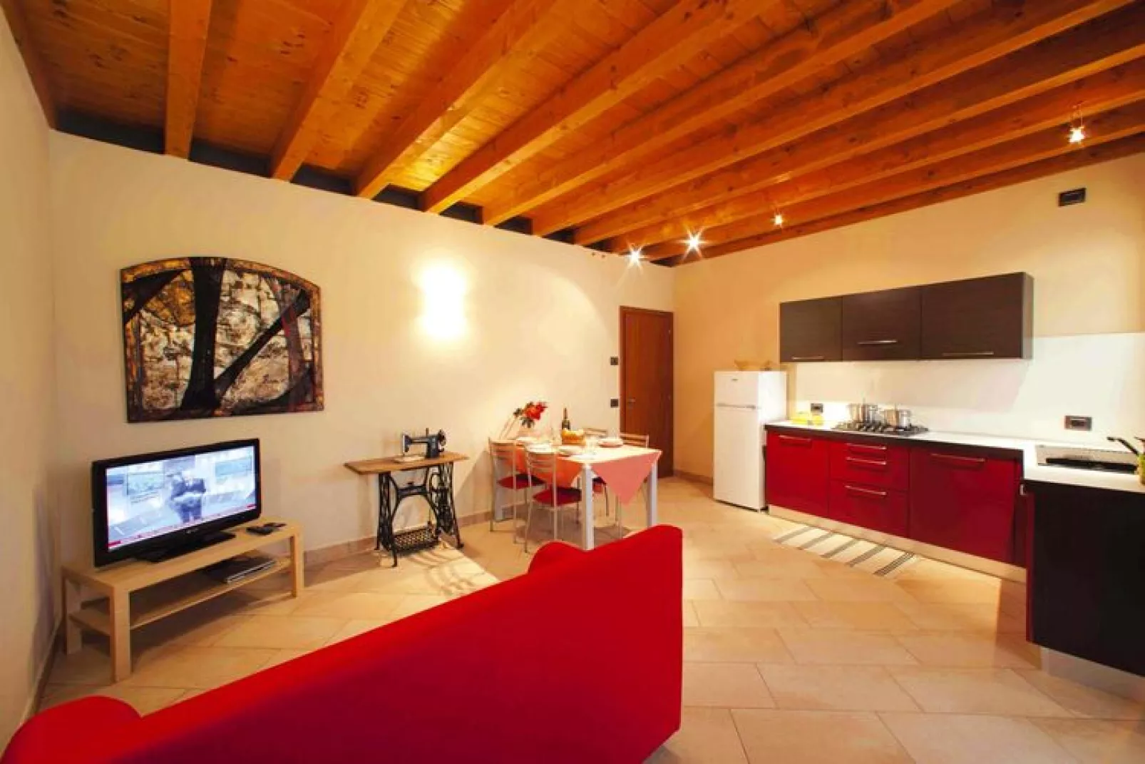 Residence La Casa del Nonno, Monzambano-trilo 6 pax-Woonkamer