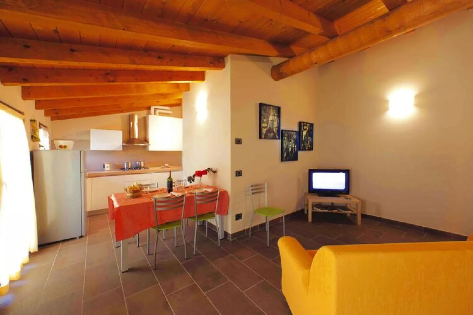 Residence La Casa del Nonno, Monzambano-trilo 6 pax-Niet-getagd