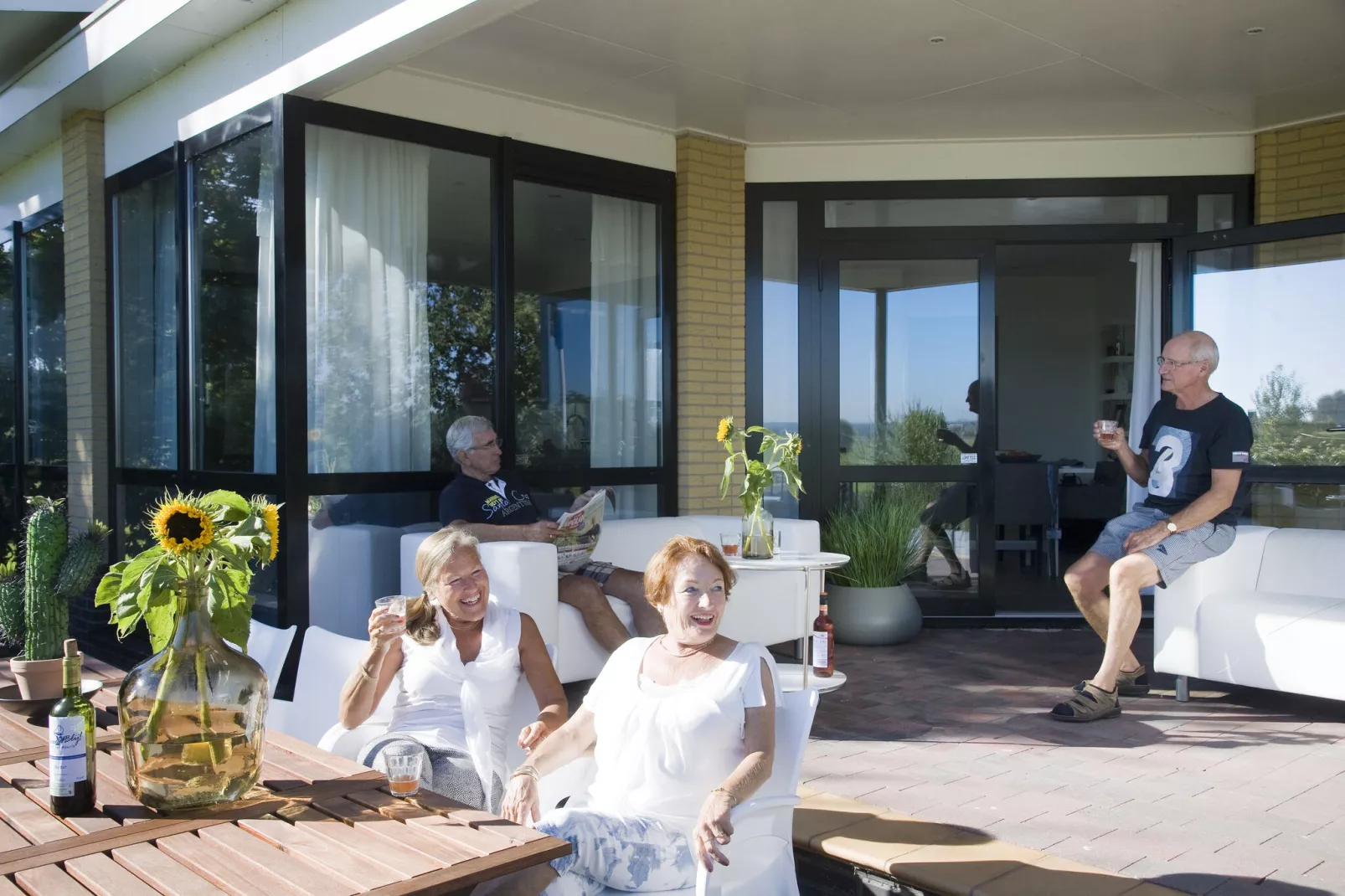 Vakantiepark Eiland van Maurik 6-Terrasbalkon