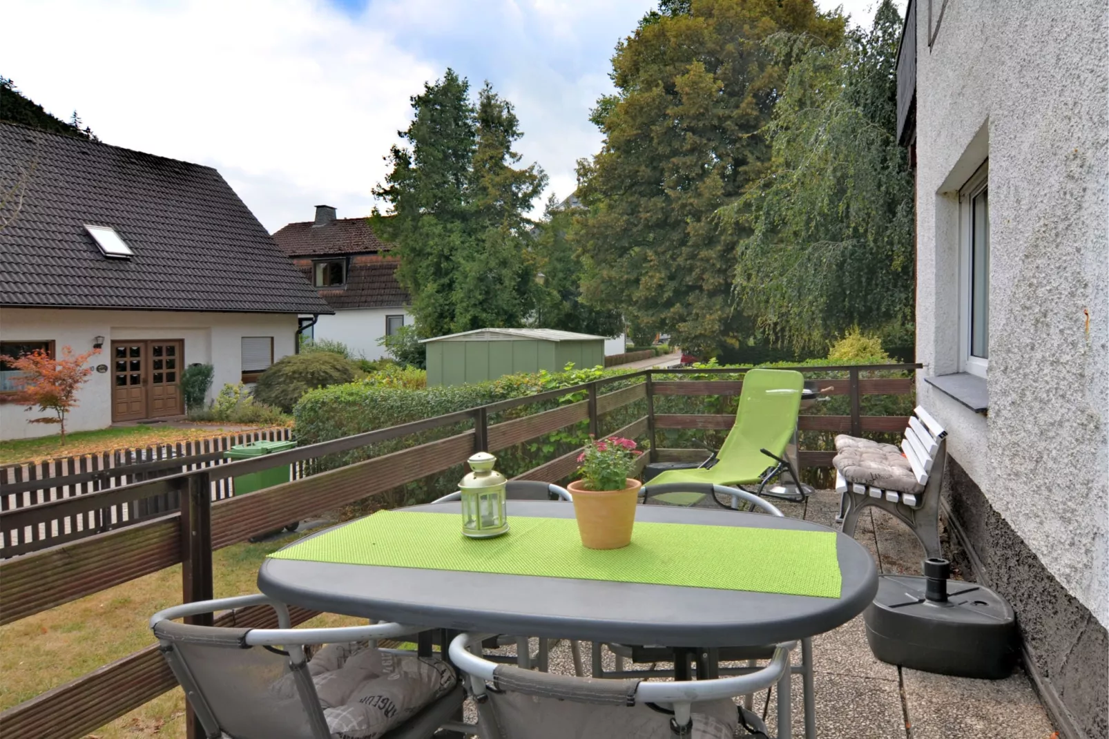 Am Weiher-Terrasbalkon