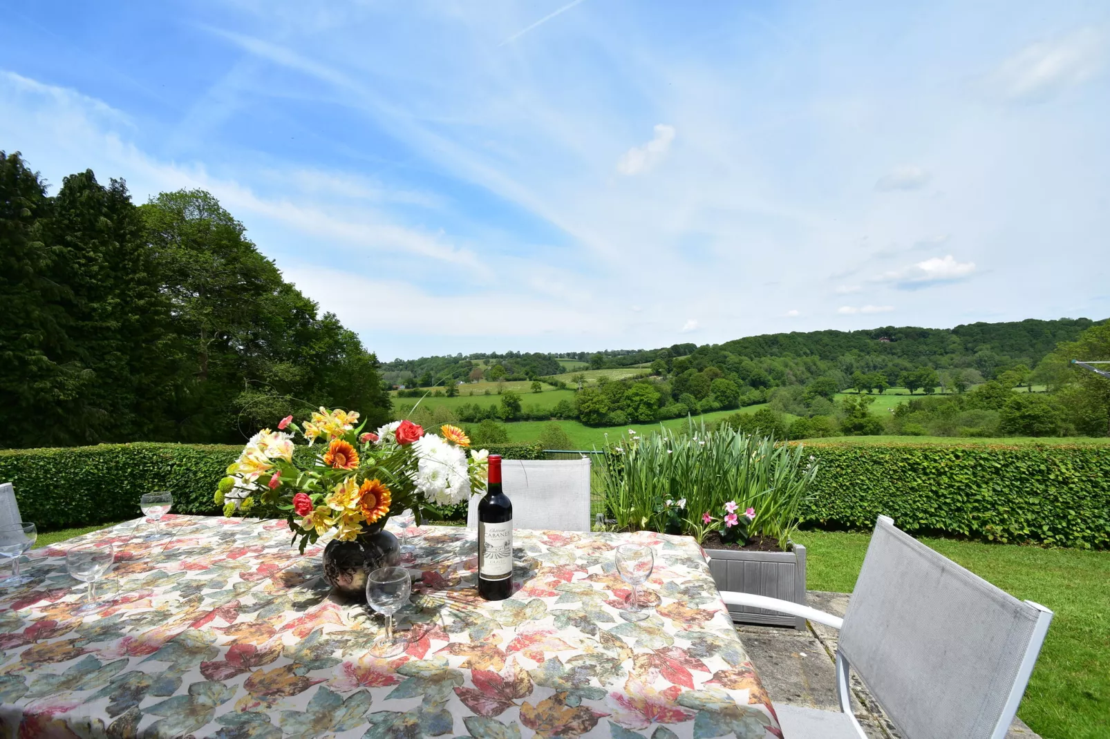 Maison de vacances Sourdeval les Bois-Terrasbalkon