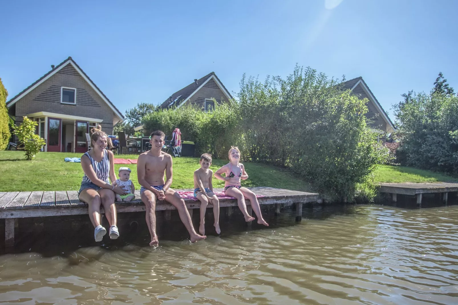 Resort Ijsselmeer 2-Buitenkant zomer