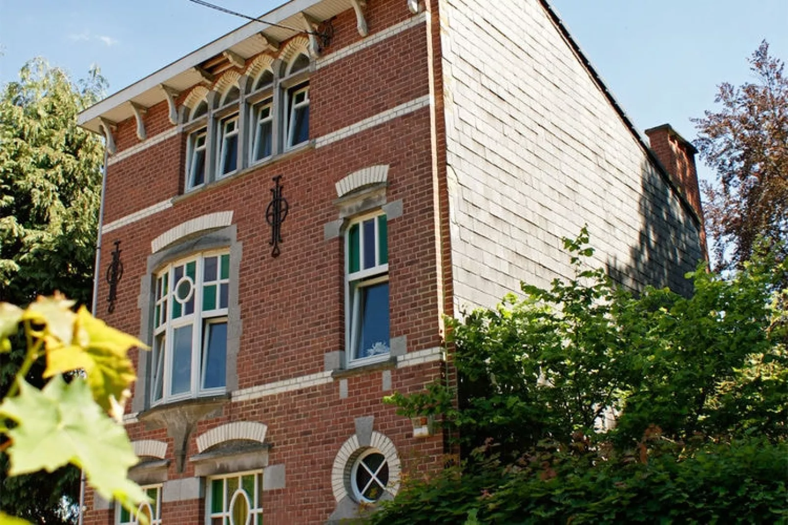 La Villa Louise 2-Buitenkant zomer