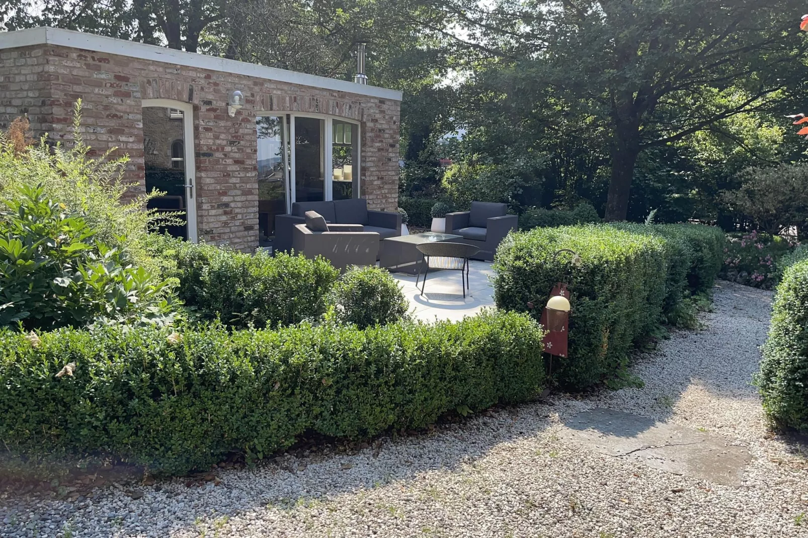 La Villa Louise 2-Buitenkant zomer