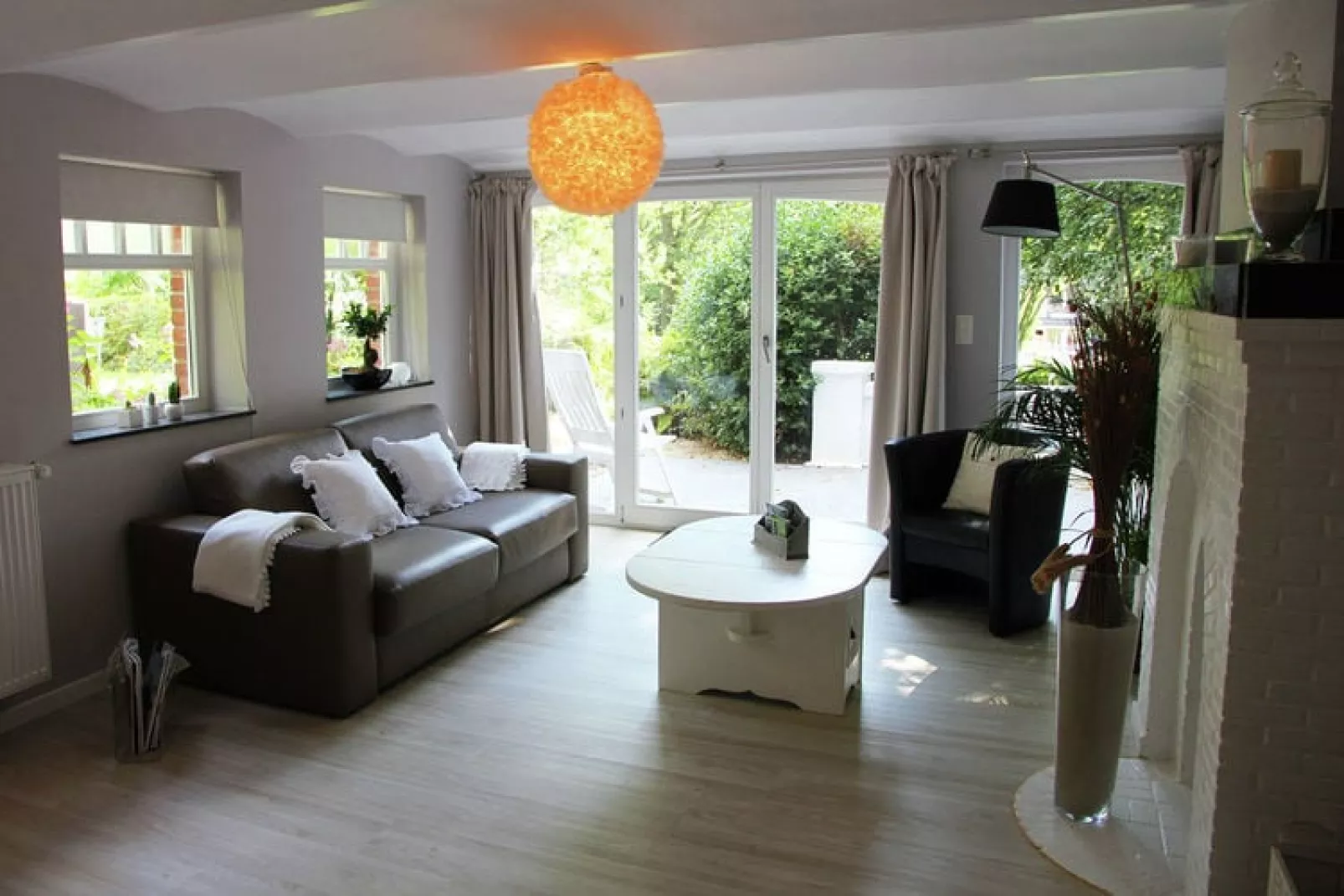 La Villa Louise 2-Woonkamer