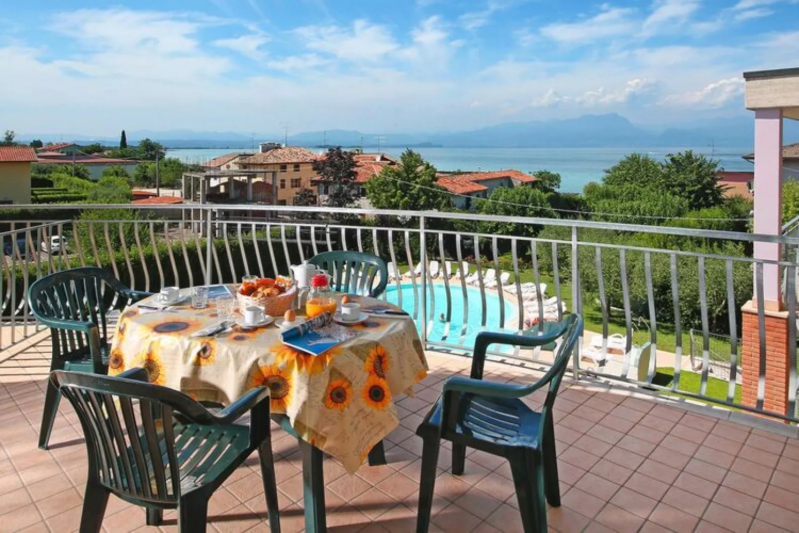 Residence Nettuno, Peschiera-bilo-Terras