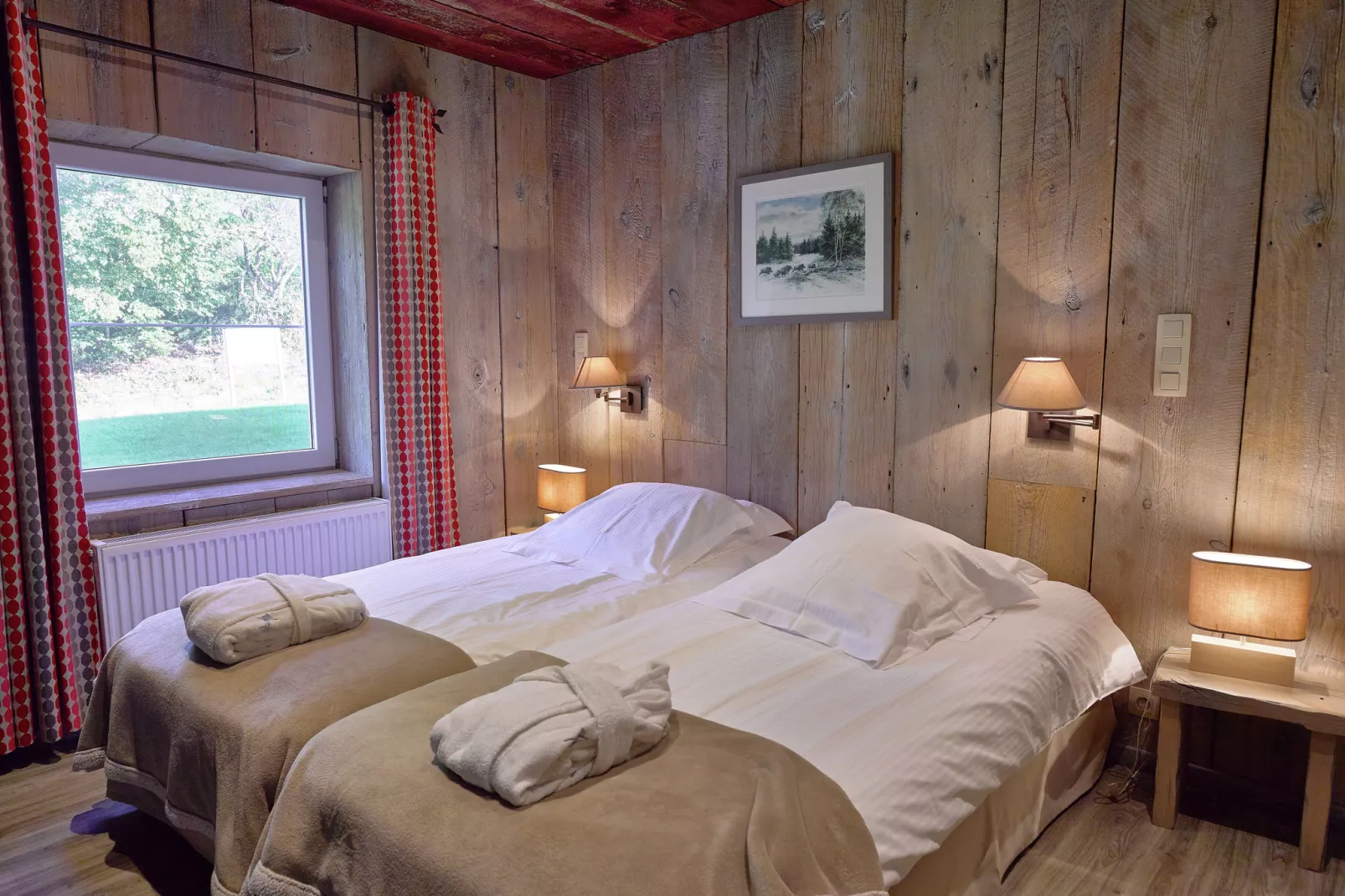 The Wood-Stone Cottage-Slaapkamer