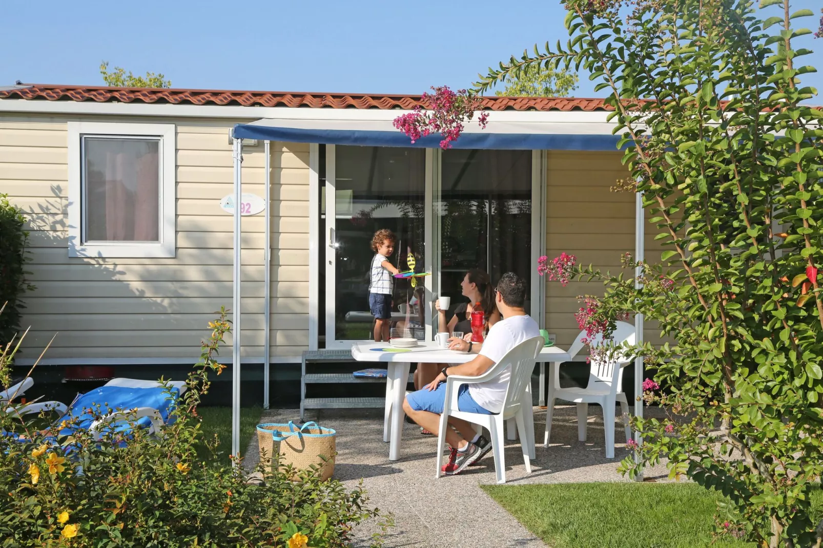 Mobile Homes San Francesco, Desenzano-Garda Suite DL-Buitenkant zomer