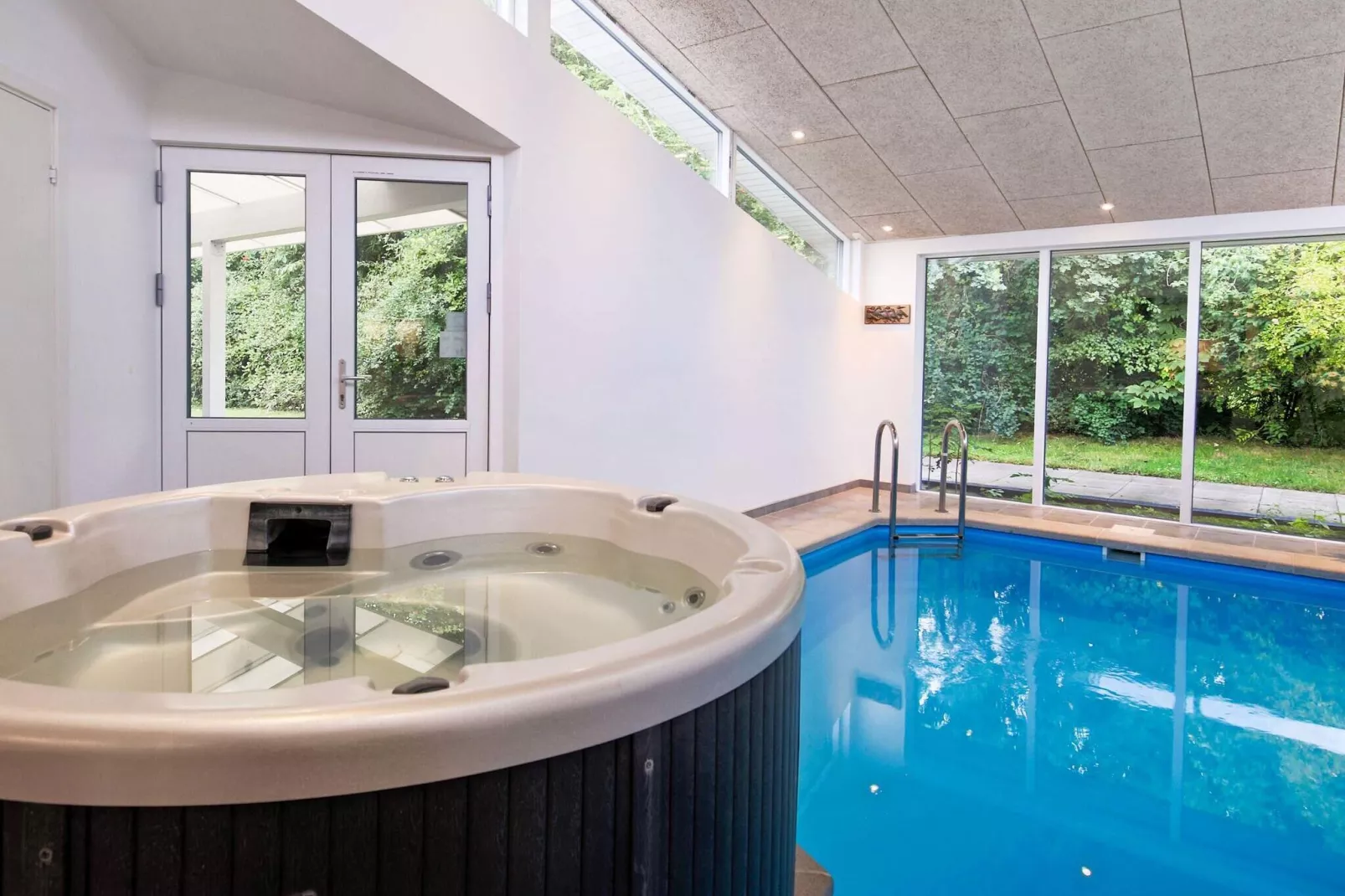 4-sterren vakantiehuis in Graested met binnenzwembad-Binnen