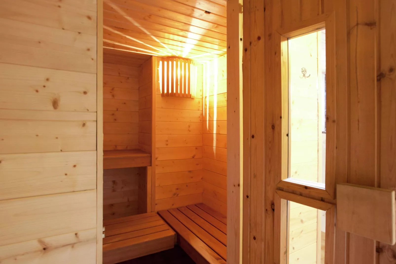 Chalet Neva S Saalbach-Wellness