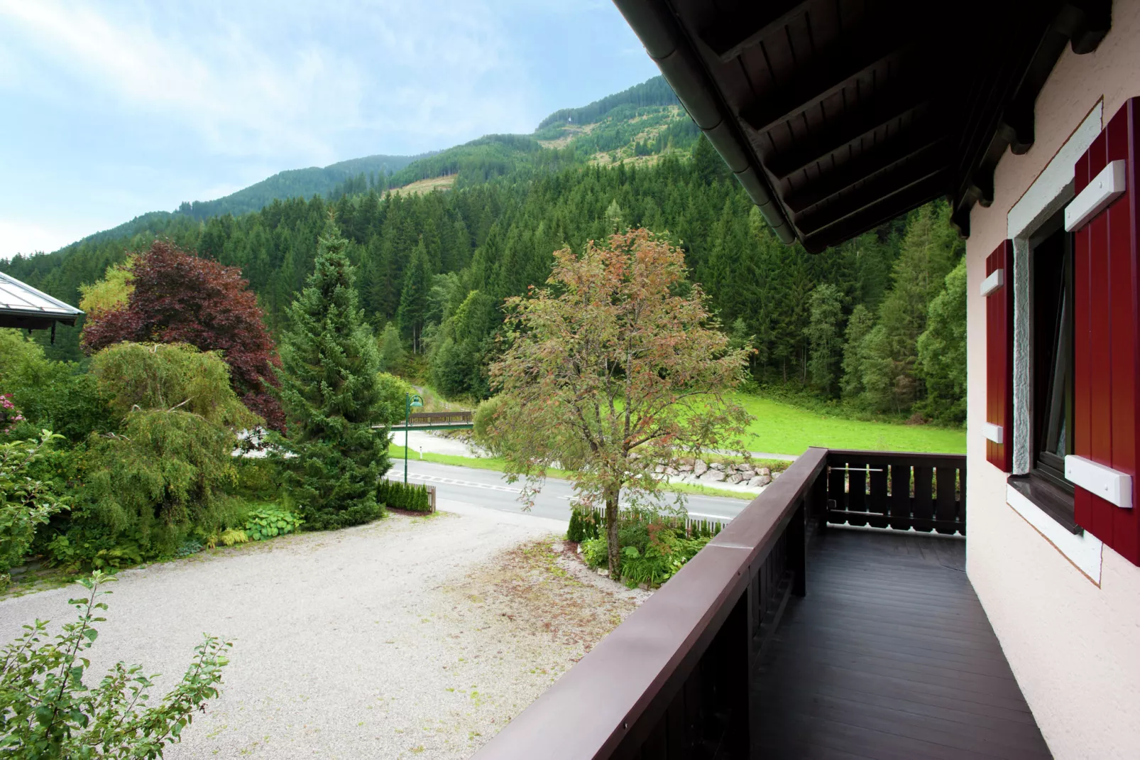 Chalet Neva S Saalbach-Terrasbalkon