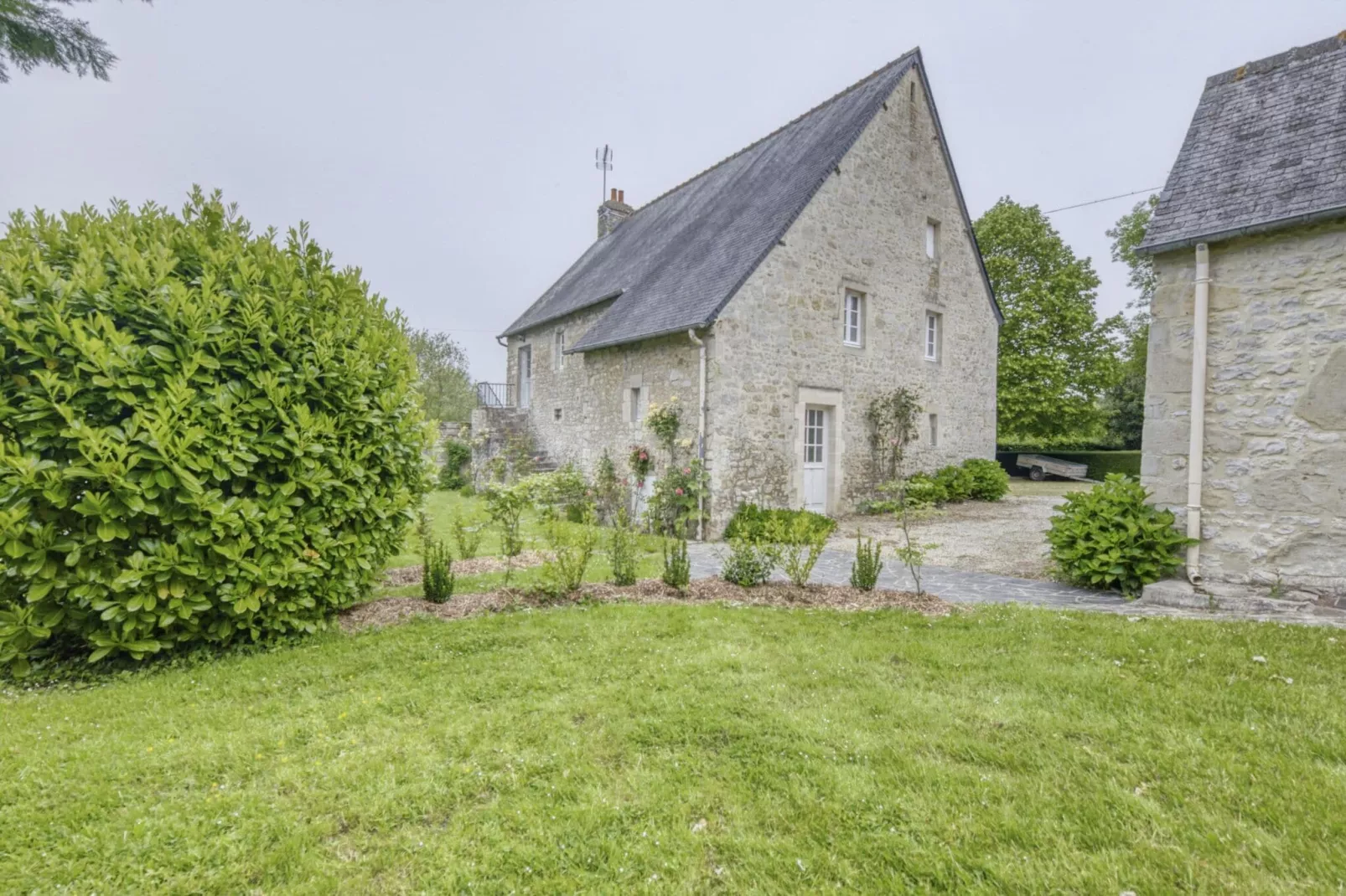 Maison près d'Omaha beach-Tuinen zomer