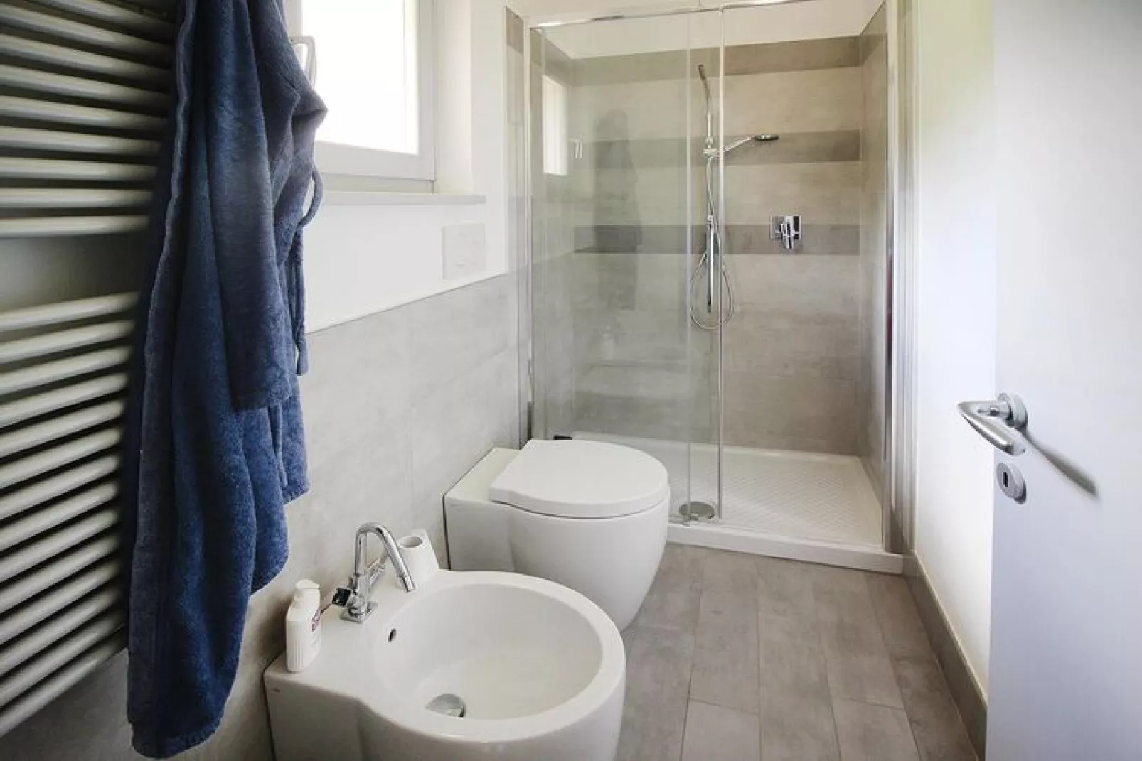 Holiday home Casa Paola Camaiore - Villa Paola-Badkamer