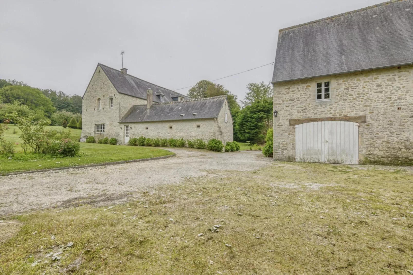 Maison près d'Omaha beach-Buitenkant zomer