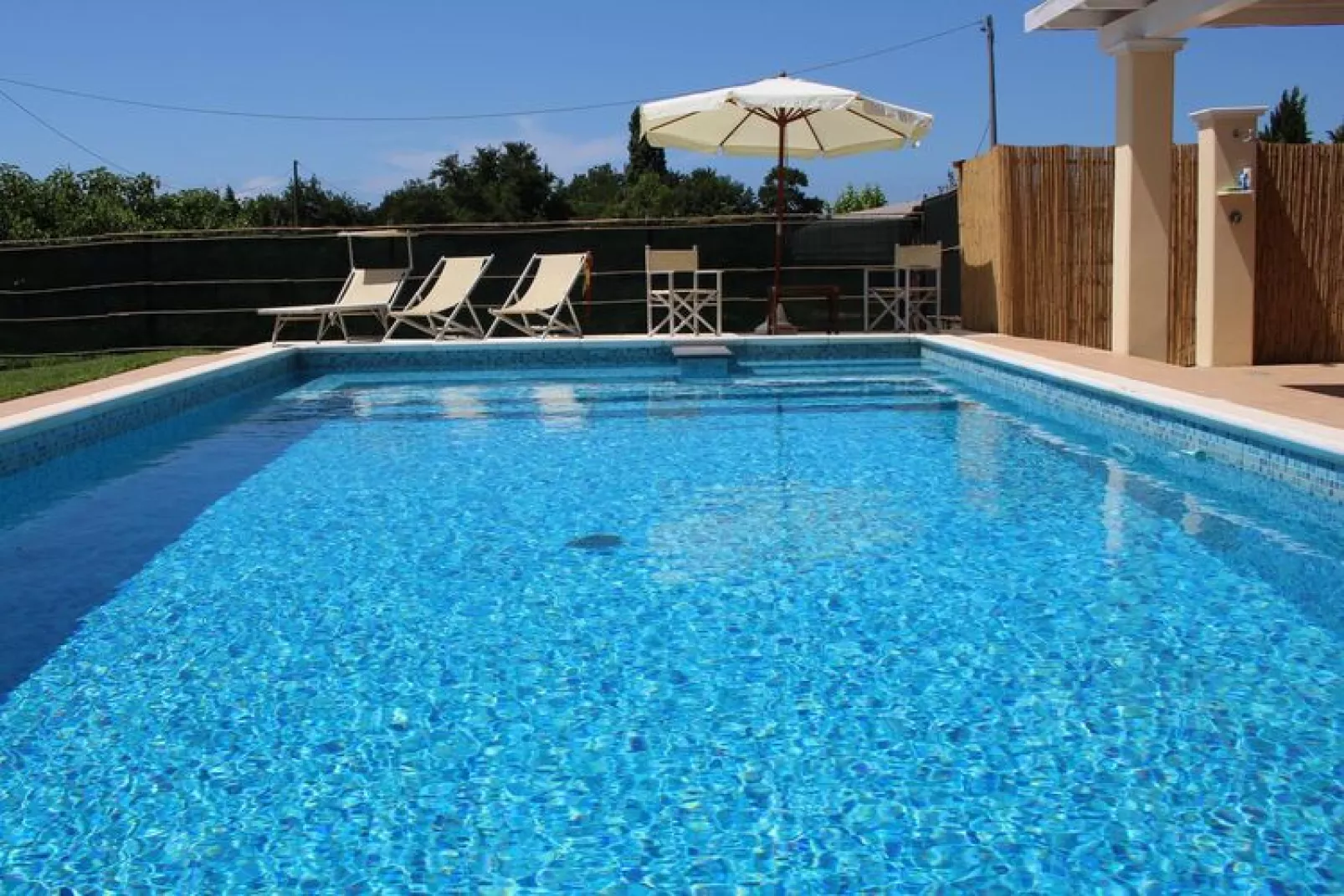 Villa Anna  holiday home ca 160 qm-Villa Anna ca 160 qm-Zwembad