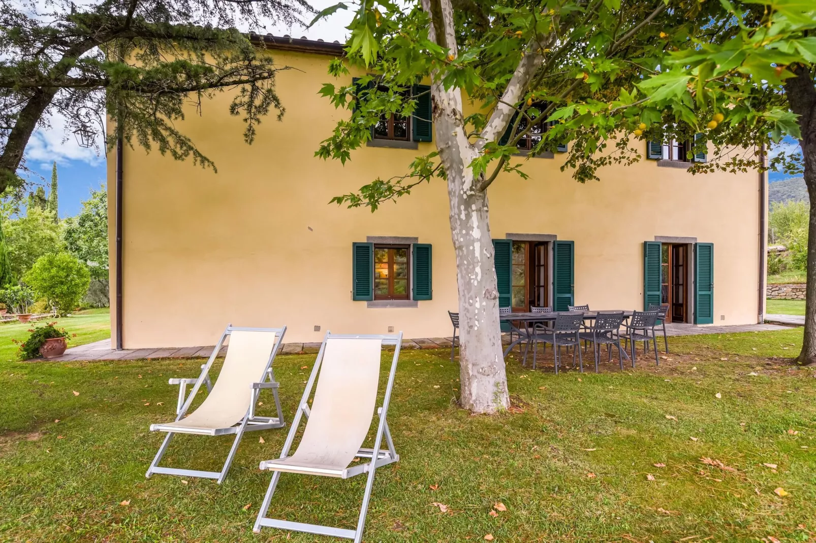 Villa San Pietro-Buitenkant zomer