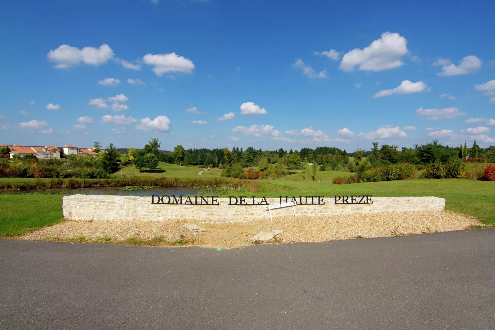 La Haute Prèze 34 près de la Dordogne-Gebieden zomer 1km