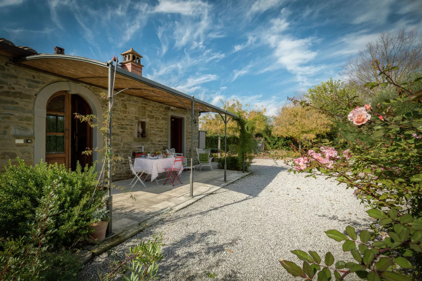 Casina la Graziosa-Buitenkant zomer