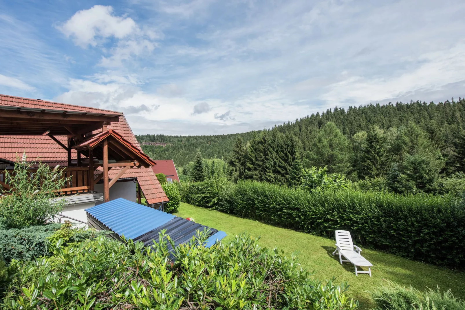 Ferienhaus im Thüringer Wald-Uitzicht zomer