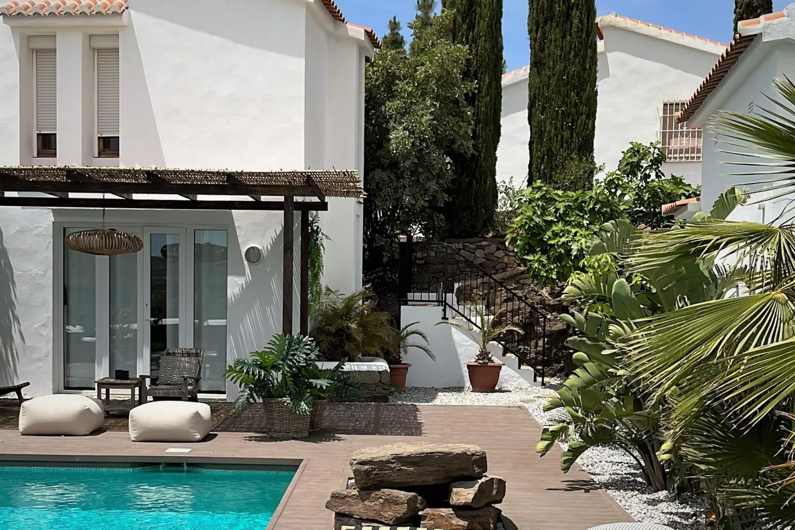 Villa Aurora-Buitenkant zomer
