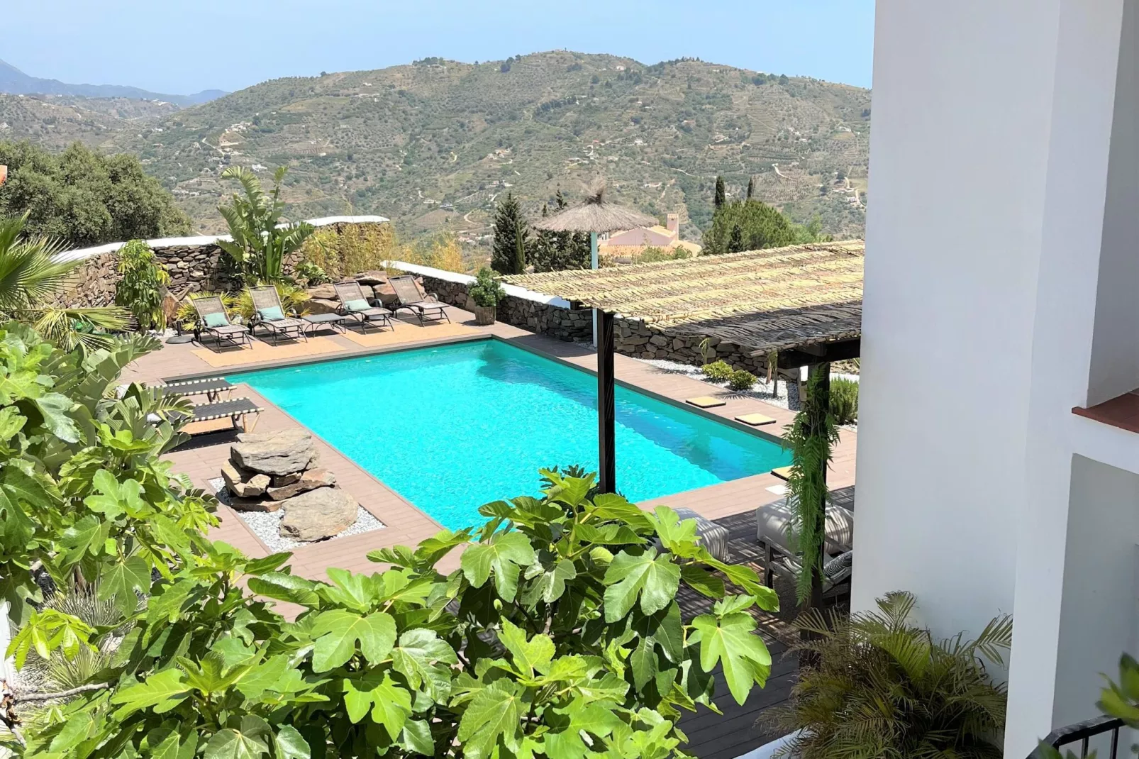 poolofhouse