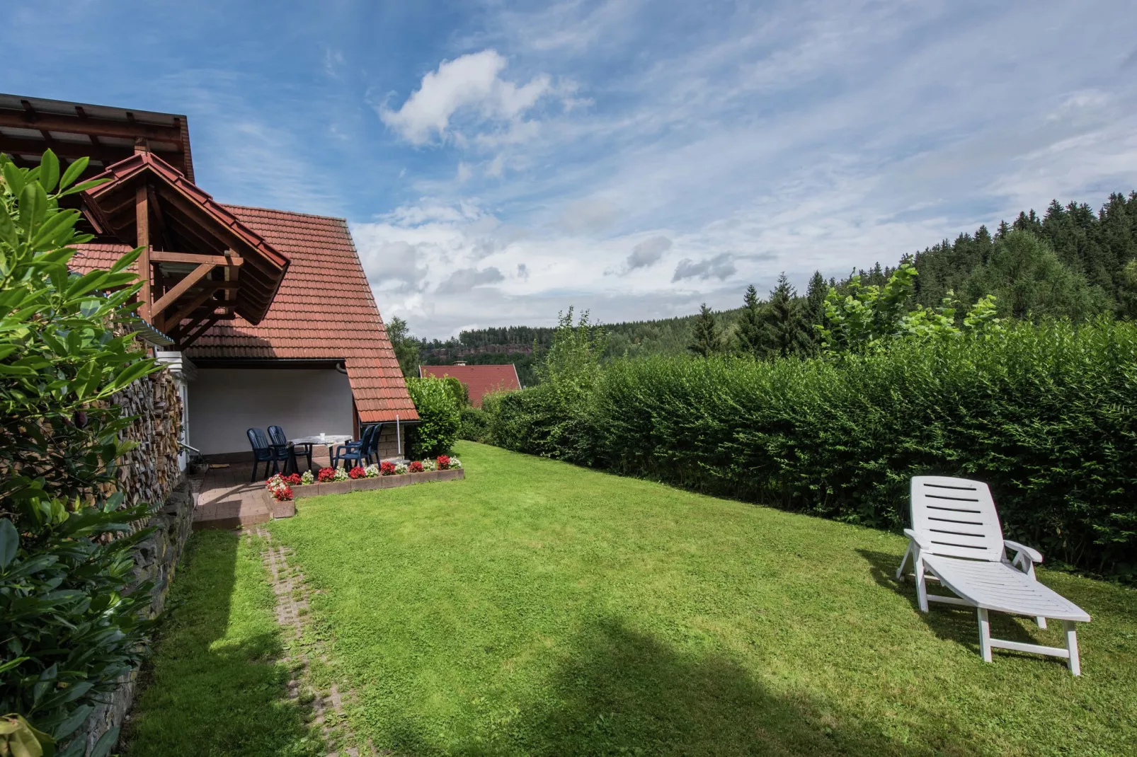 Ferienhaus im Thüringer Wald-Tuinen zomer