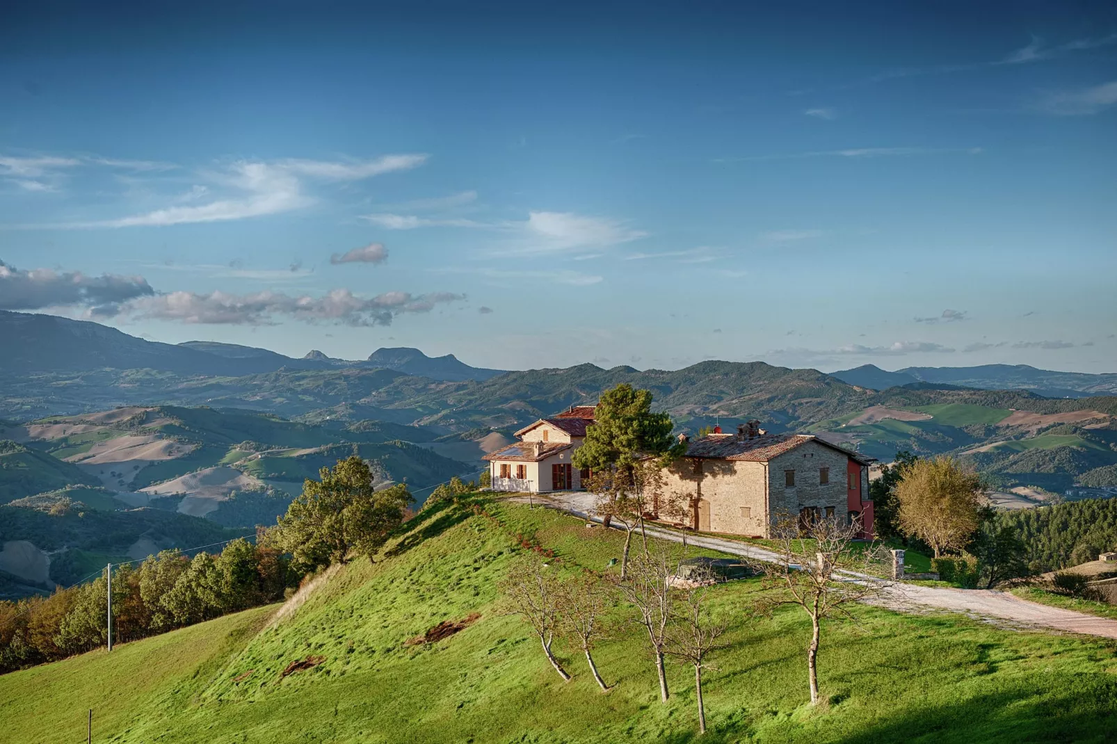 Borgo Due-Buitenkant zomer